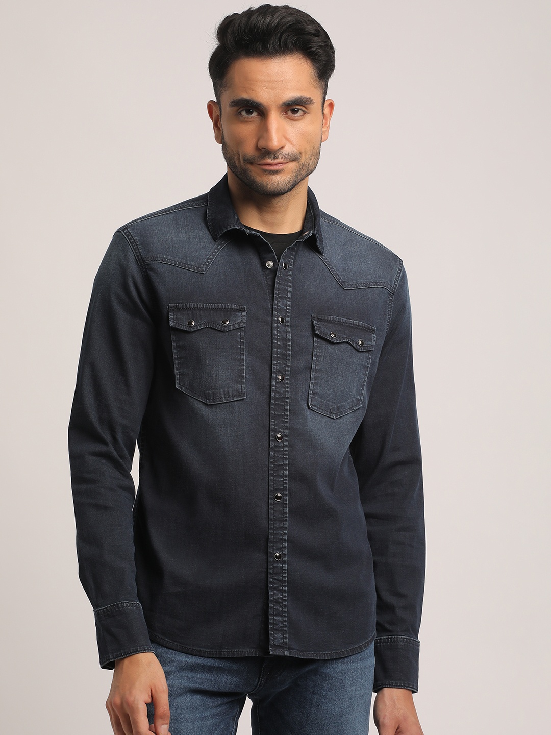 

EVERBLUE Spread Collar Denim Slim Fit Casual Shirt, Blue