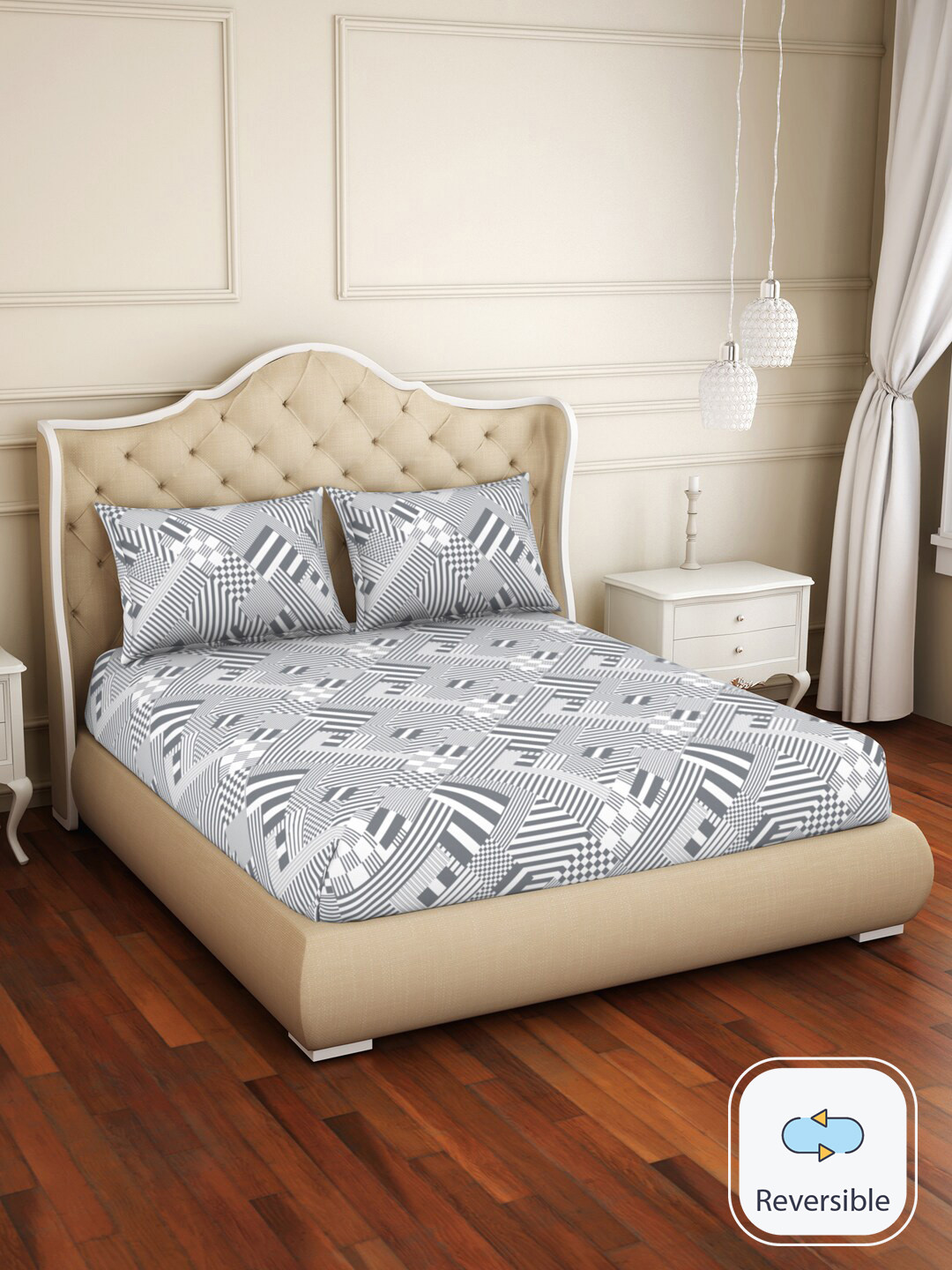 

Welspun Grey & Beige Geometric 150 TC King Bedsheet with 2 Pillow Covers
