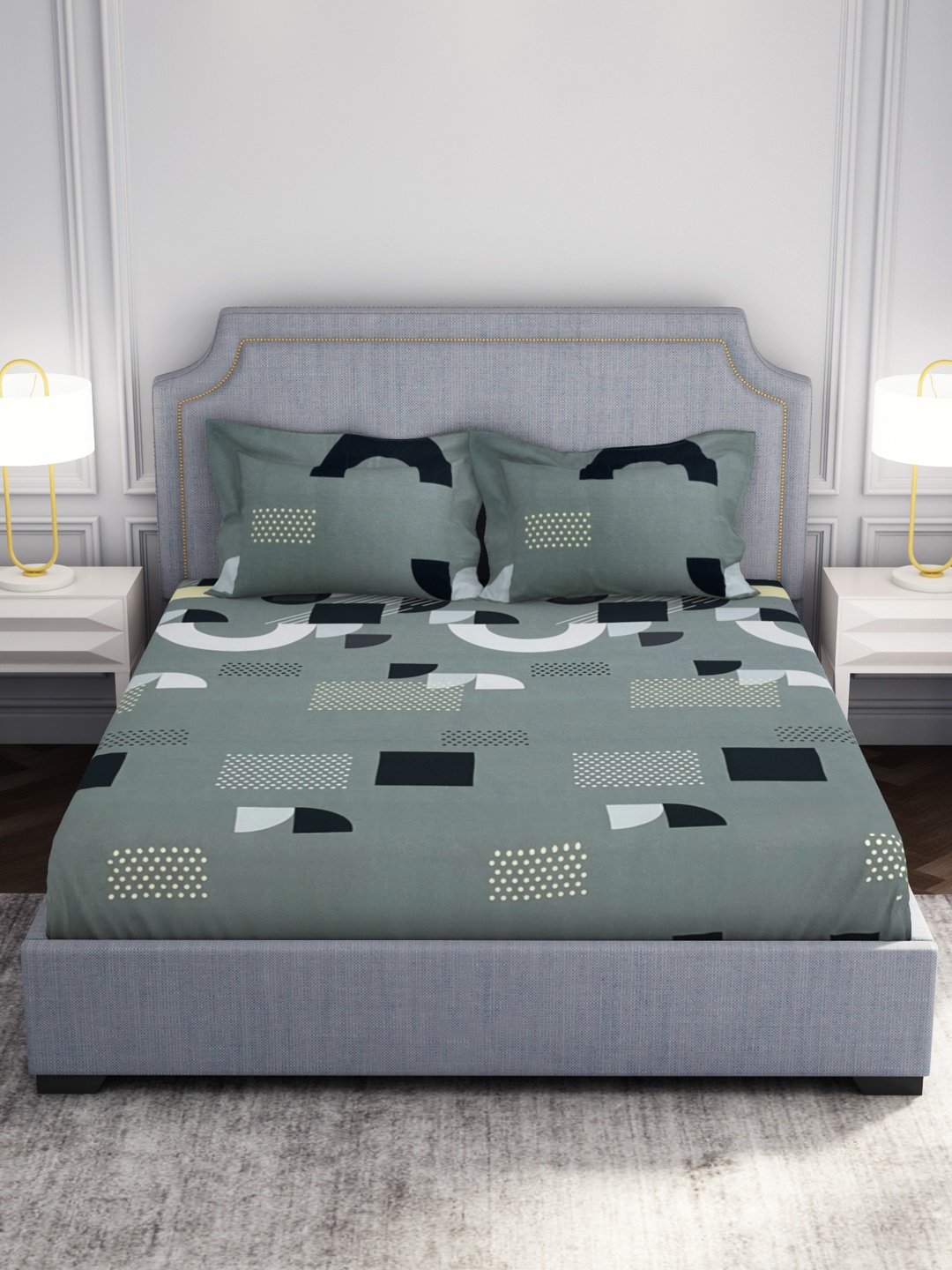 

Welspun Grey & Black Printed 130 TC King Bedsheet Set