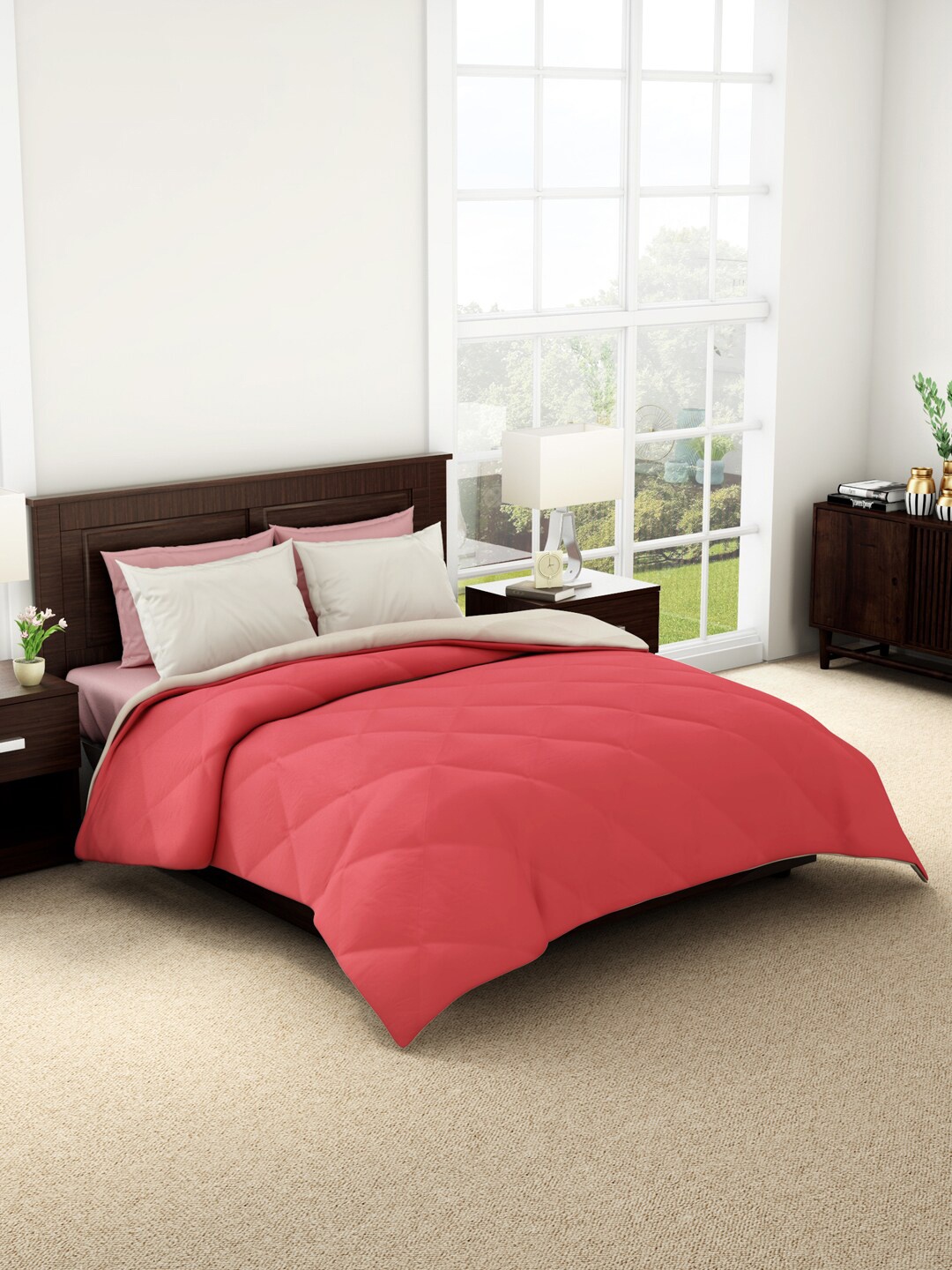 

SPACES Block Bluster Red Geometric AC Room 120 GSM Double Bed Quilt
