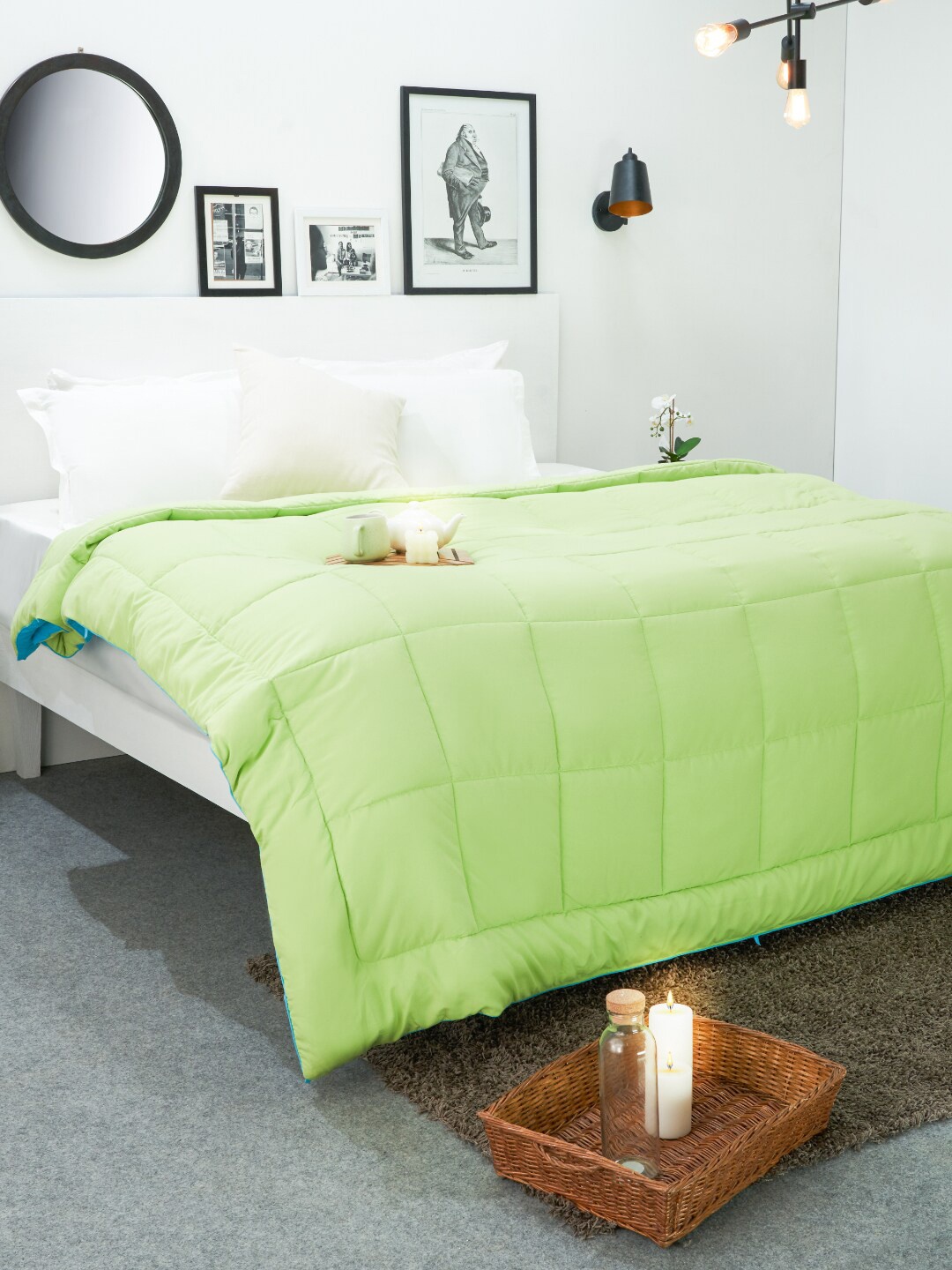 

SPACES Silkysoy Green Geometric AC Room 90 GSM Double Bed Quilt
