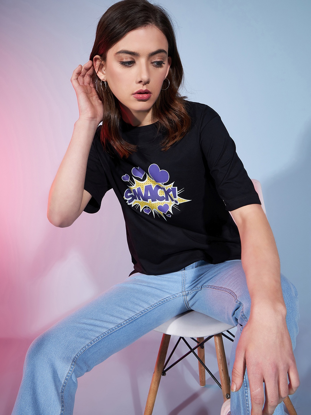 

DressBerry Black Graphic Printed Drop-Shoulder Sleeves Pure Cotton Oversized T-shirt