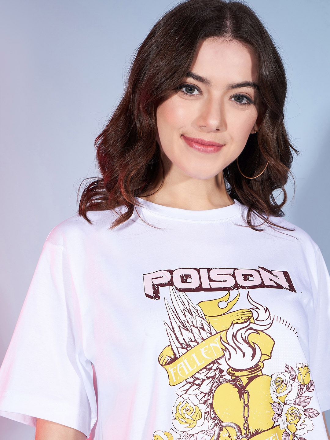 

DressBerry White Graphic Printed Drop-Shoulder Sleeves Pure Cotton Oversized T-shirt