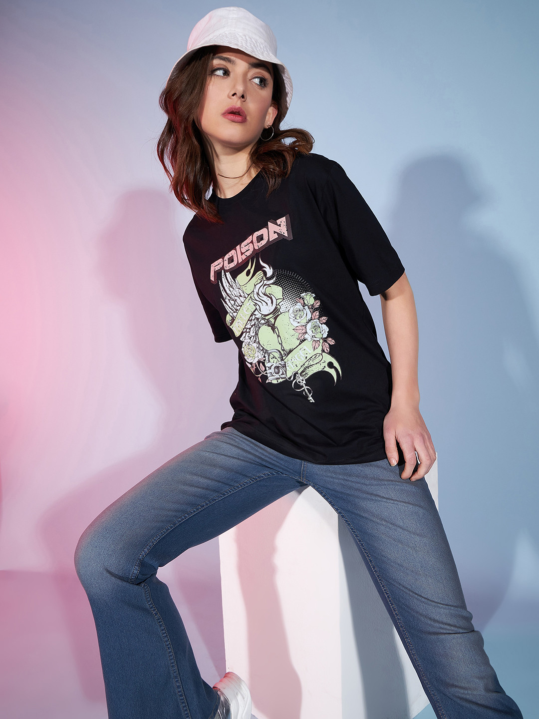 

DressBerry Black Graphic Printed Drop-Shoulder Sleeves Pure Cotton Oversized T-shirt