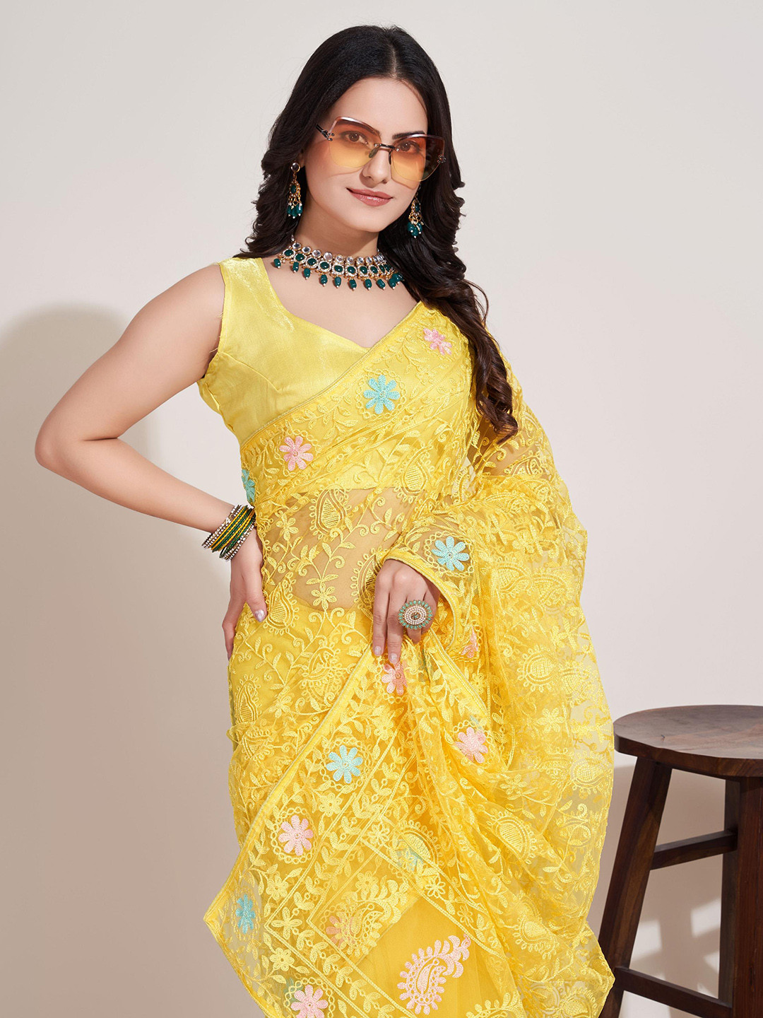 

HERE&NOW Yellow & Blue Floral Embroidered Net Saree