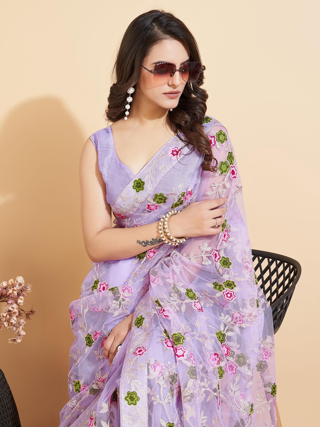 

HERE&NOW Floral Embroidered Net Saree, Lavender