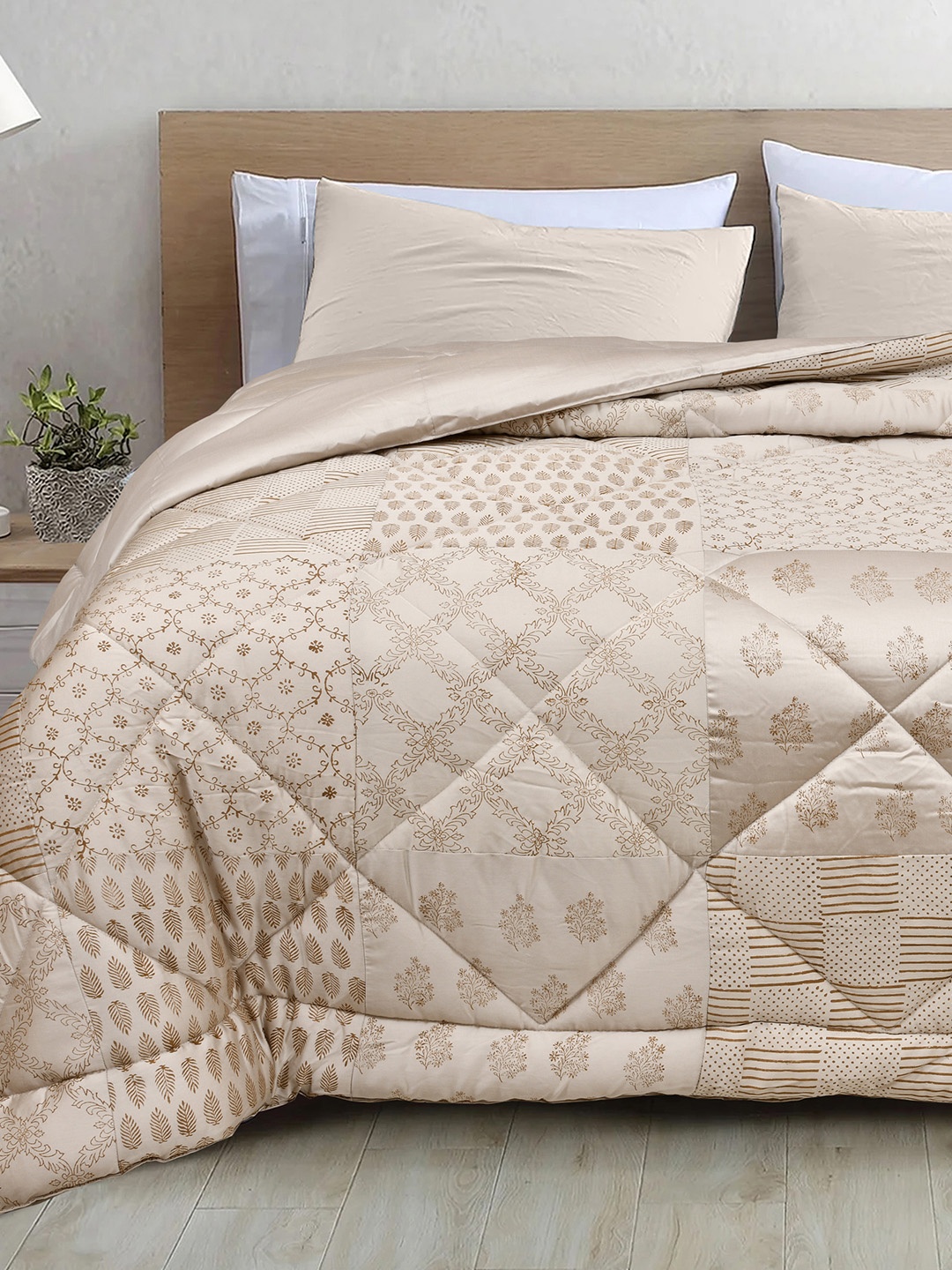 

LINENWALAS Happy Sleeping Taupe Floral Mild Winter 300 GSM Double Bed Comforter