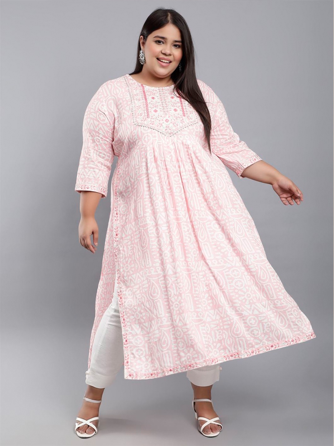 

Toodle Plus Size Ethnic Motifs Printed Keyhole Neck Mirror Work Pure Cotton Straight Kurta, Pink