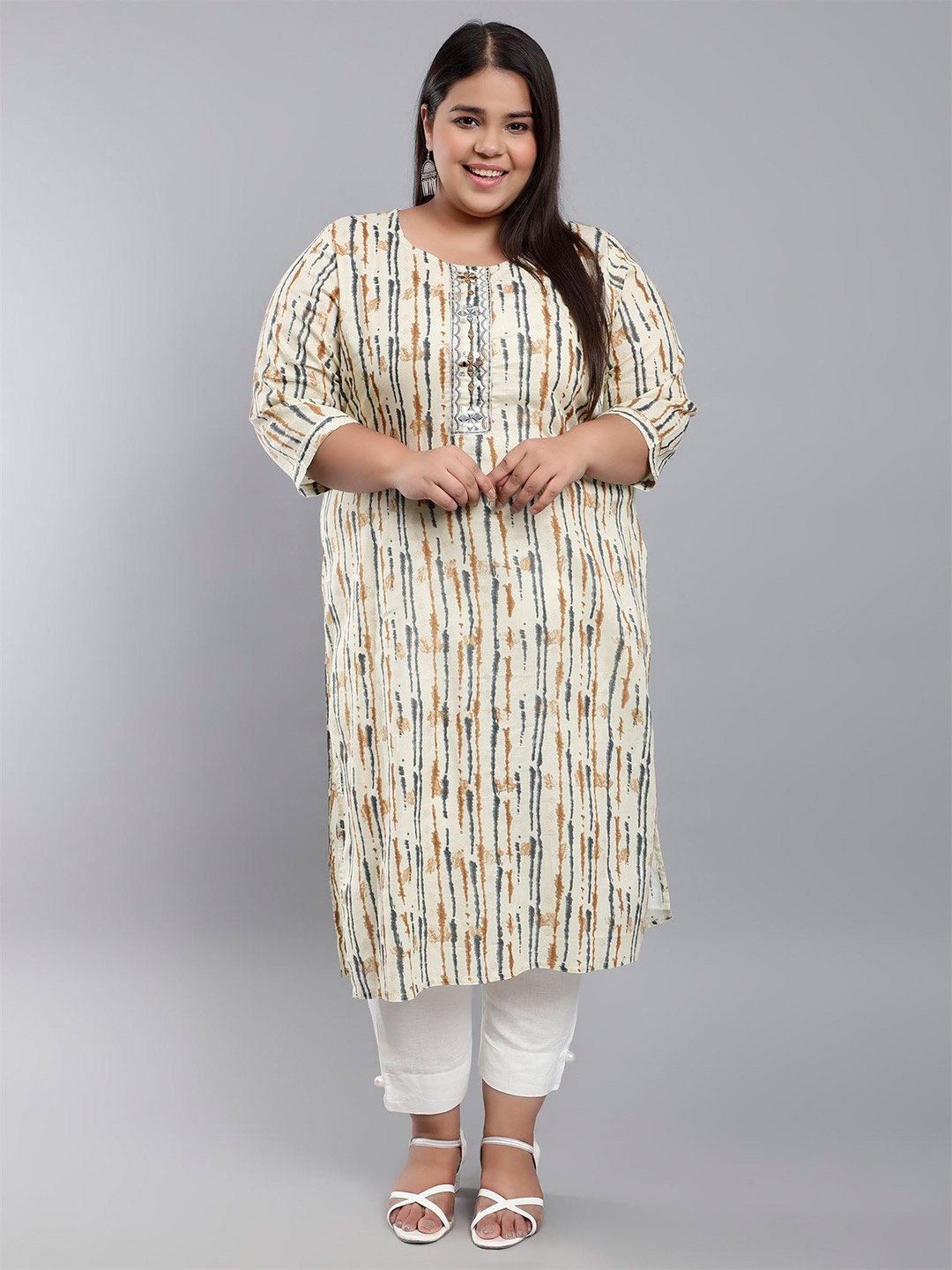 

Toodle Plus Plus Size Abstract Printed Mirror Work Pure Cotton Kurta, Brown