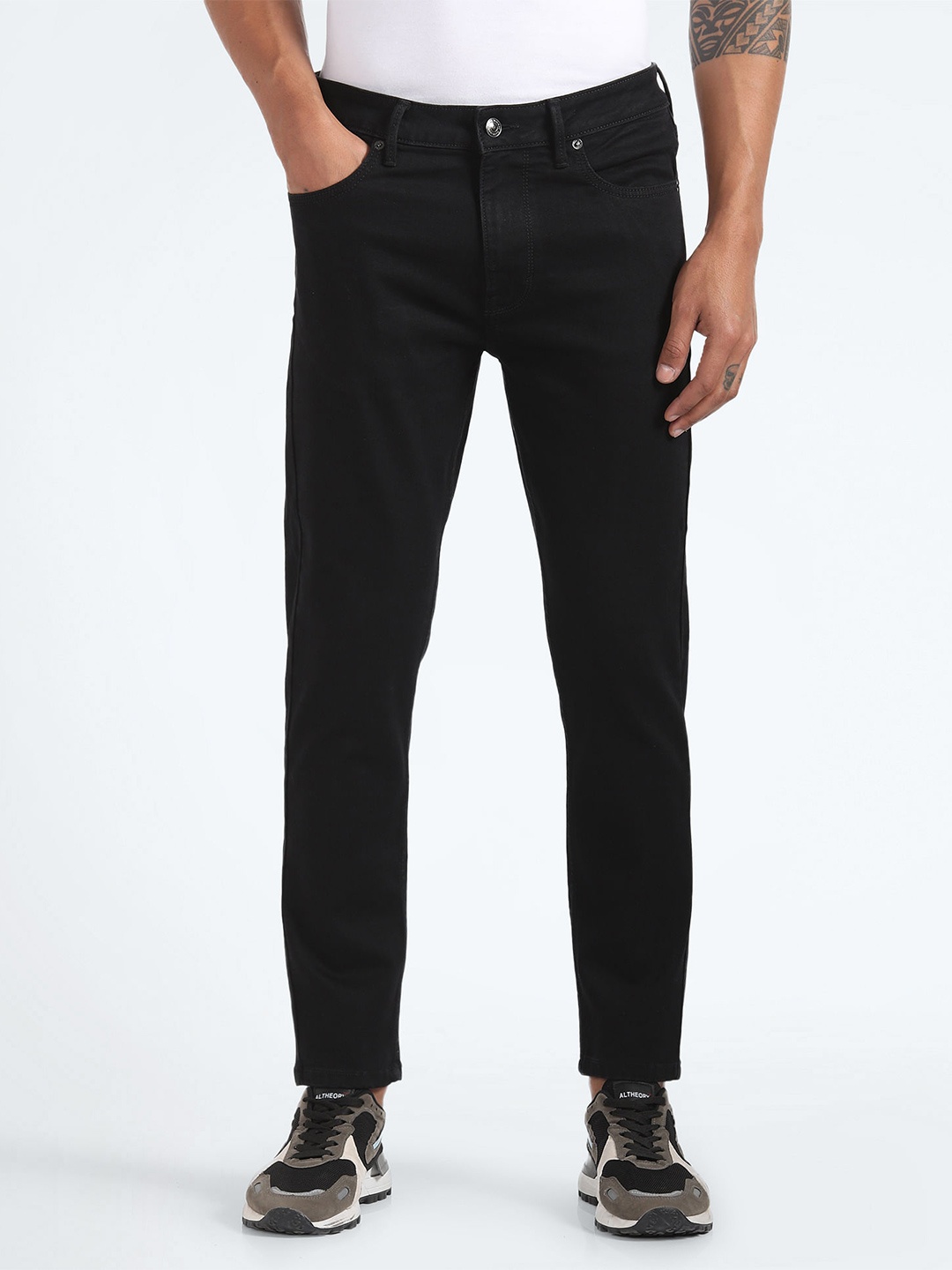 

Flying Machine Men Tapered Fit High Rise Clean Look Stretchable Jeans, Black