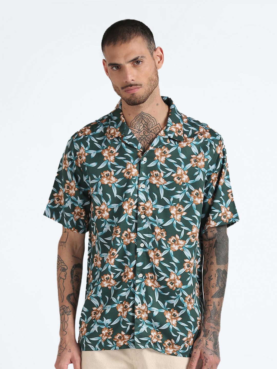 

Flying Machine Floral Printed Cuban Collar Casual Shirt, Green