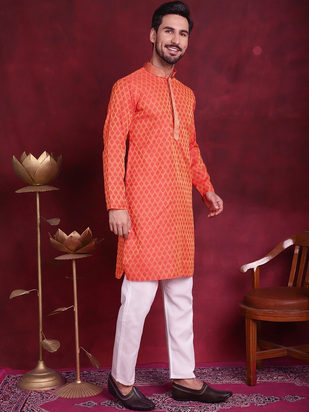 

Anouk Embroidered Regular Kurta With Pyjamas, Orange