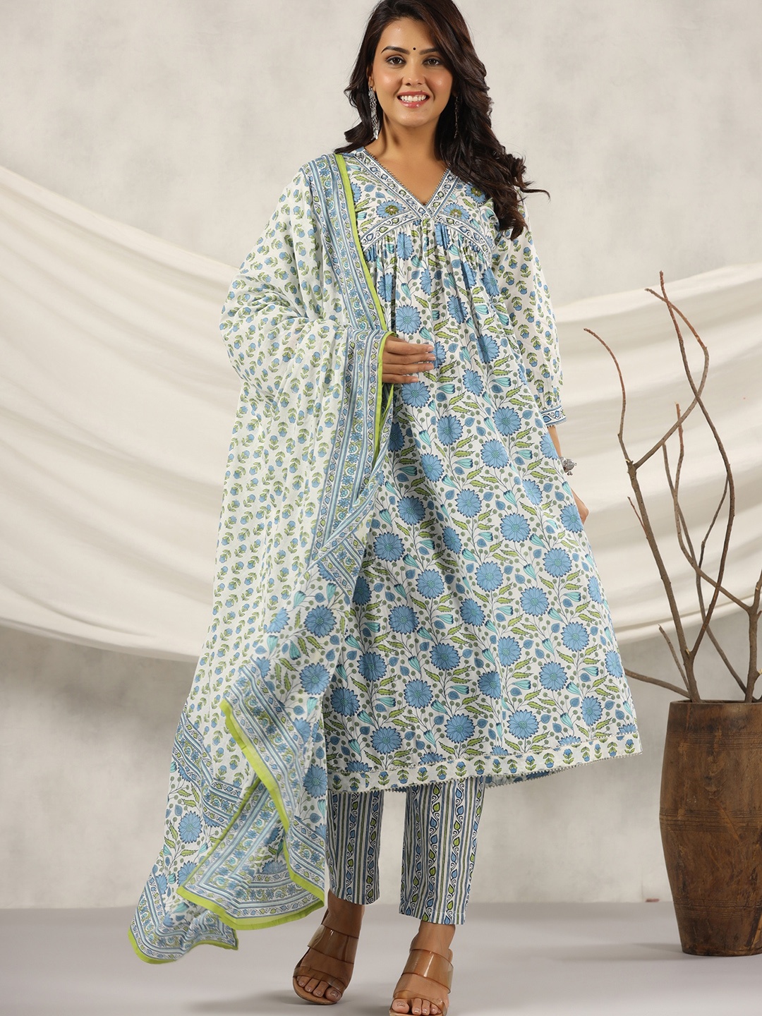 

PUKHYA Floral Printed Pleated Gotta Patti Pure Cotton Kurta with Trousers & Dupatta, Blue