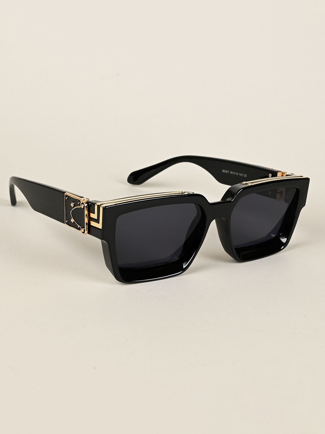 

Voyage Unisex Wayfarer Sunglasses with UV Protected Lens 86367MG5175, Black