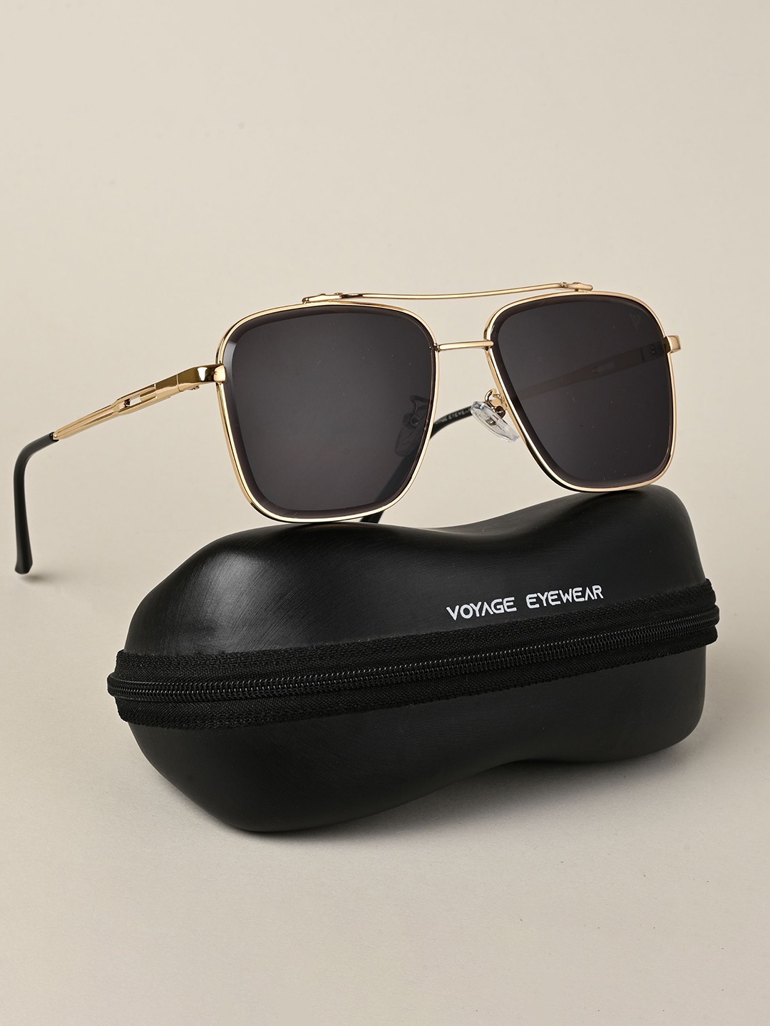 

Voyage Unisex Aviator Sunglasses with UV Protected Lens B80674MG5194, Black
