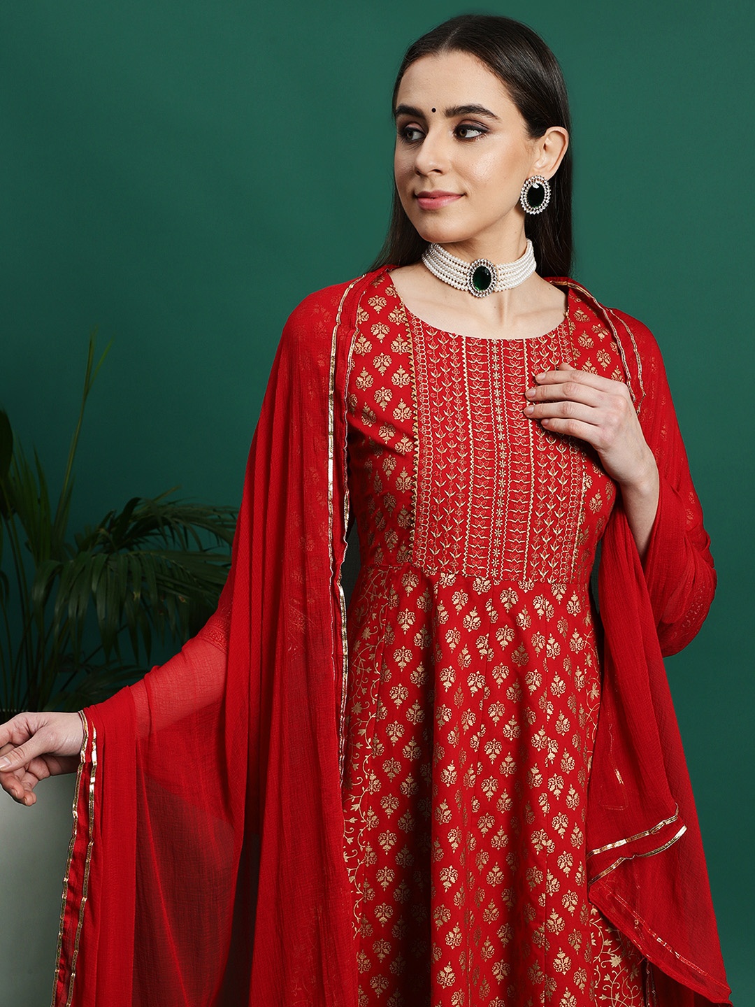 

Sangria Zari Embroidered Round Neck Flared Kurta With Palazzos & Dupatta, Maroon