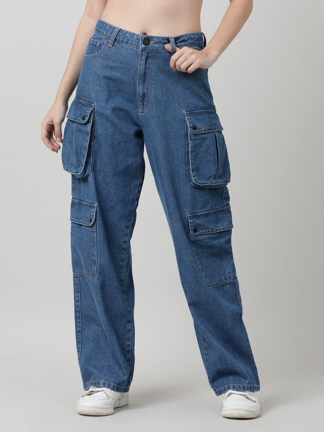 

Bene Kleed Women Relaxed Fit High-Rise Clean Look Cotton Cargo Jeans, Blue
