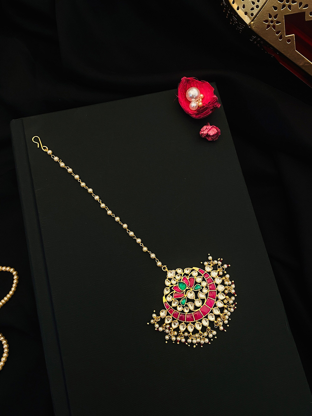 

ABDESIGNS Gold-Plated Kundan-Studded & Beaded Maang Tikka