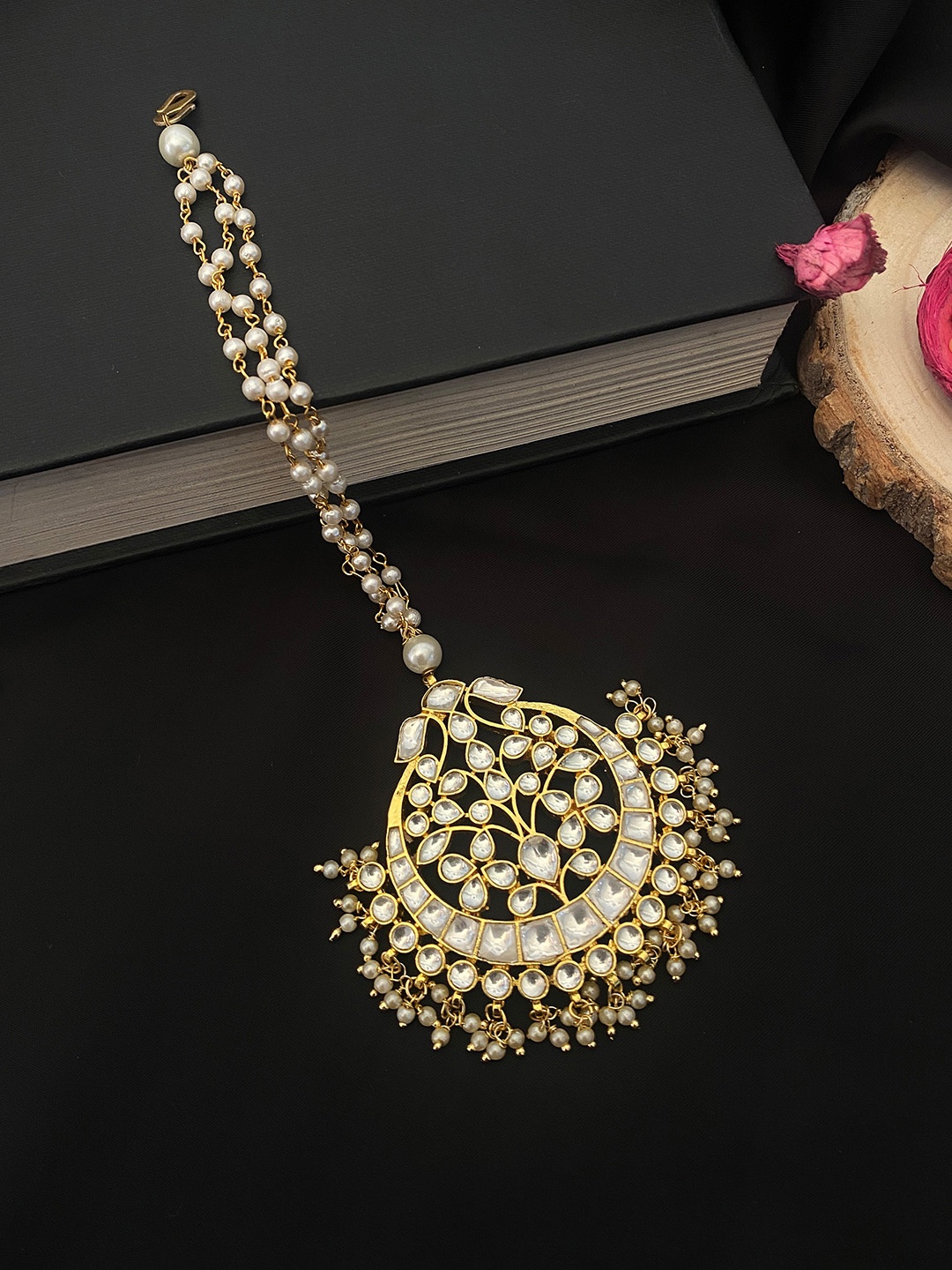 

ABDESIGNS Gold-Plated Kundan Stone-Studded & Beaded Maangtikka