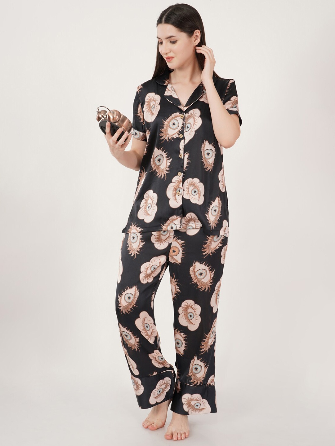 

Urban Sundari Conversational Printed Night Suit, Black
