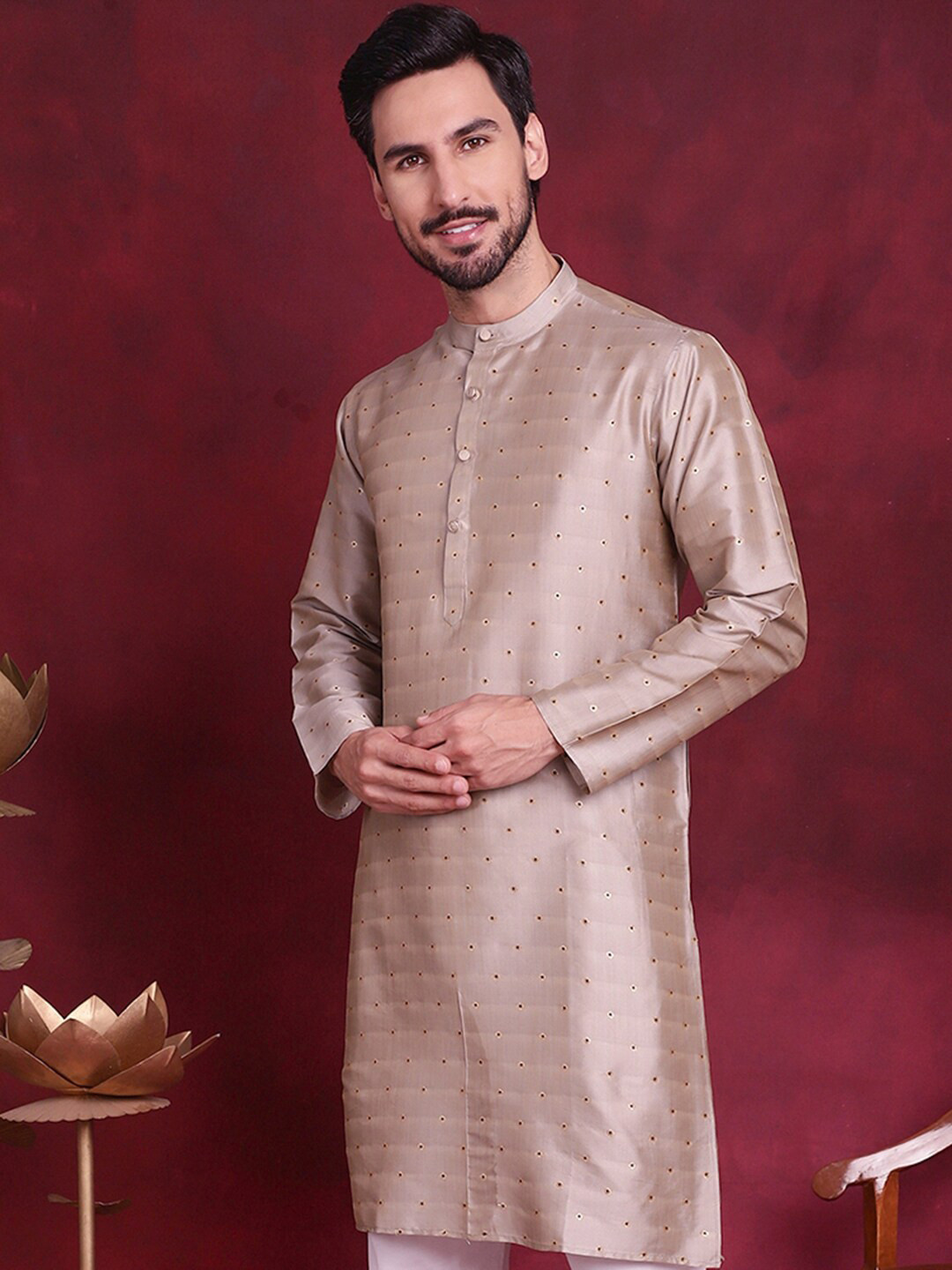 

Anouk Grey Geometric Embroidered Band Collar Jacquard Cotton Silk Kurta