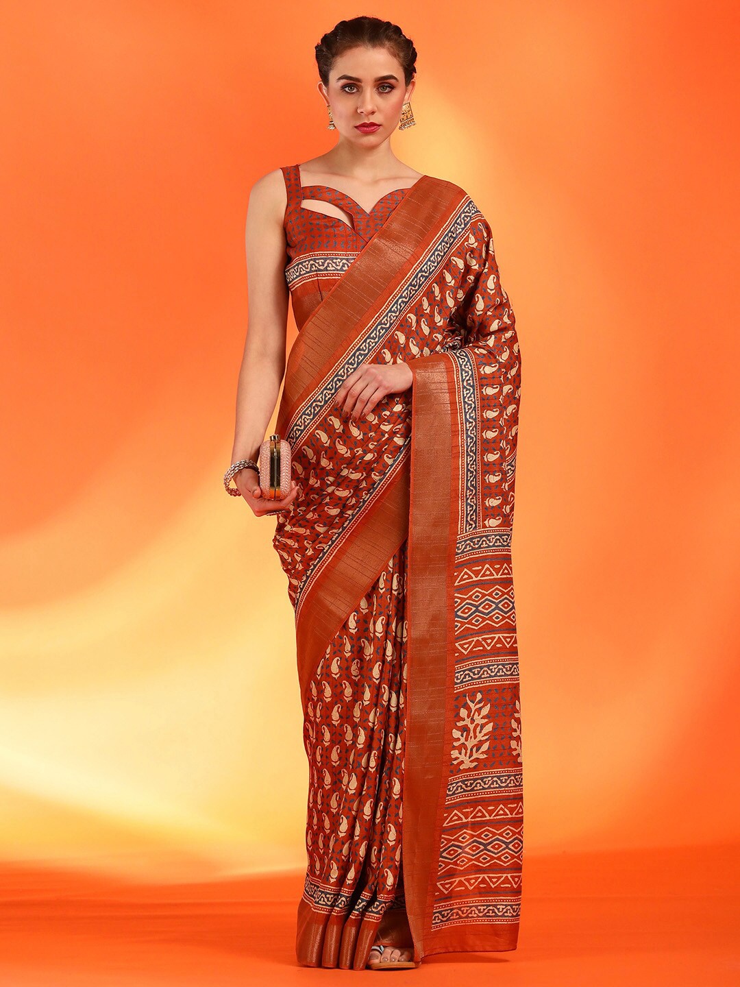 

Saree mall Ethnic Motifs Zari Silk Blend Designer Dabu Sarees, Orange