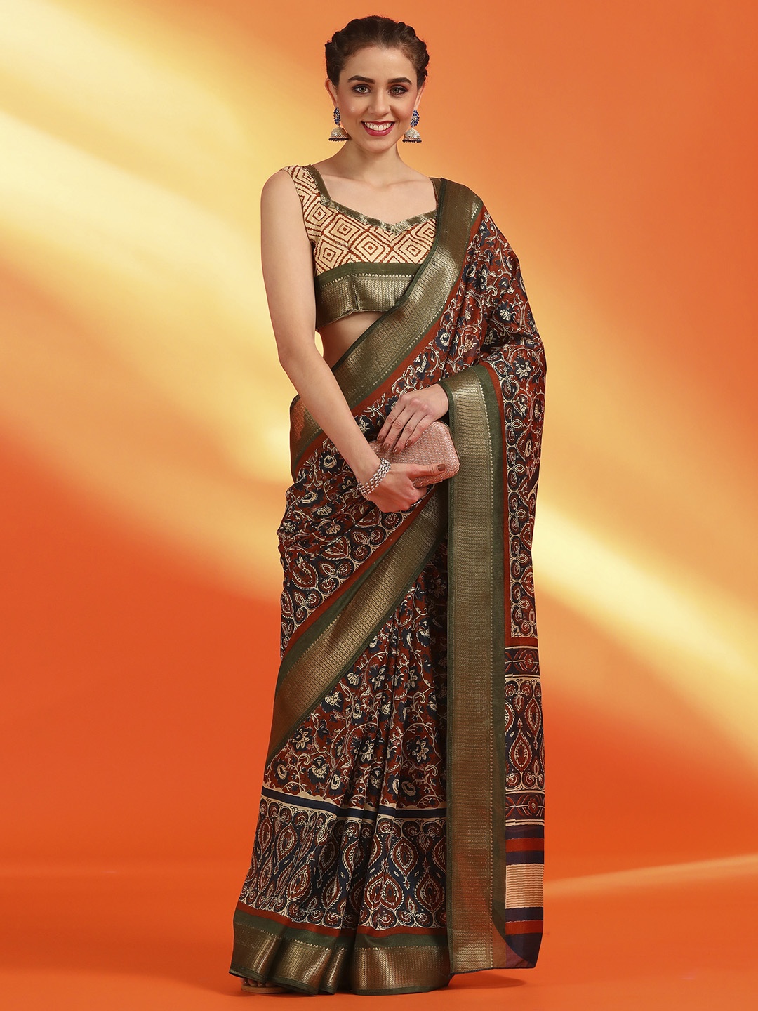 

Saree mall Ethnic Motifs Zari Silk Blend Sungudi Sarees, Brown