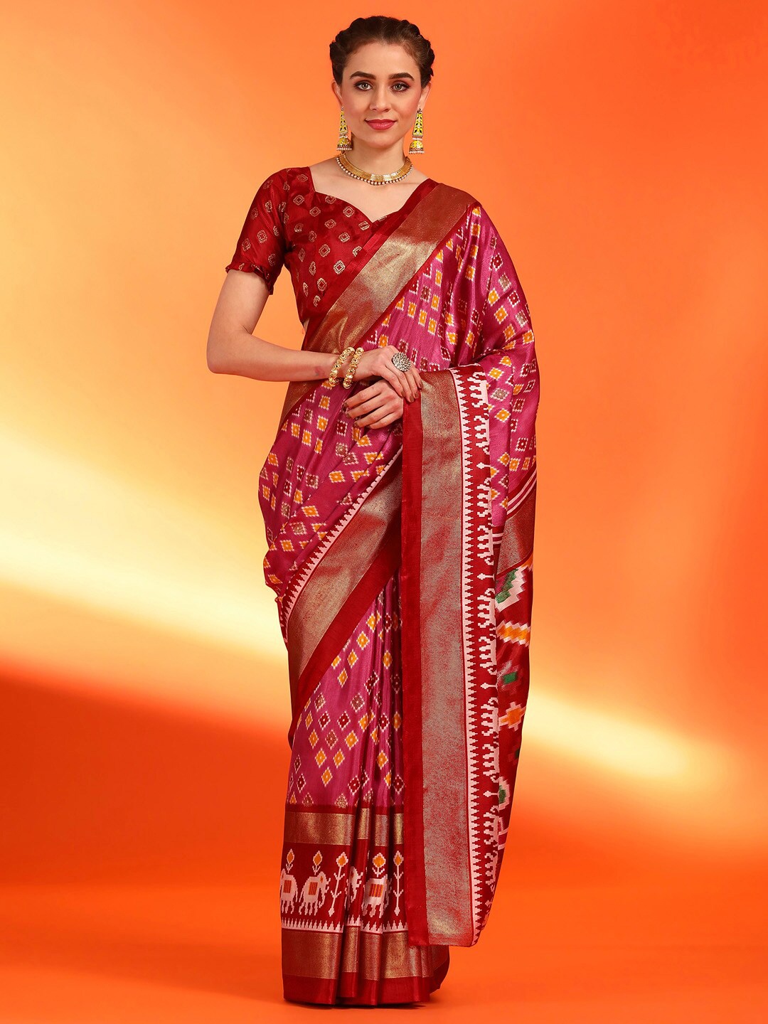 

Saree mall Geometric Printed Zari Silk Blend Pochampally Sarees, Pink