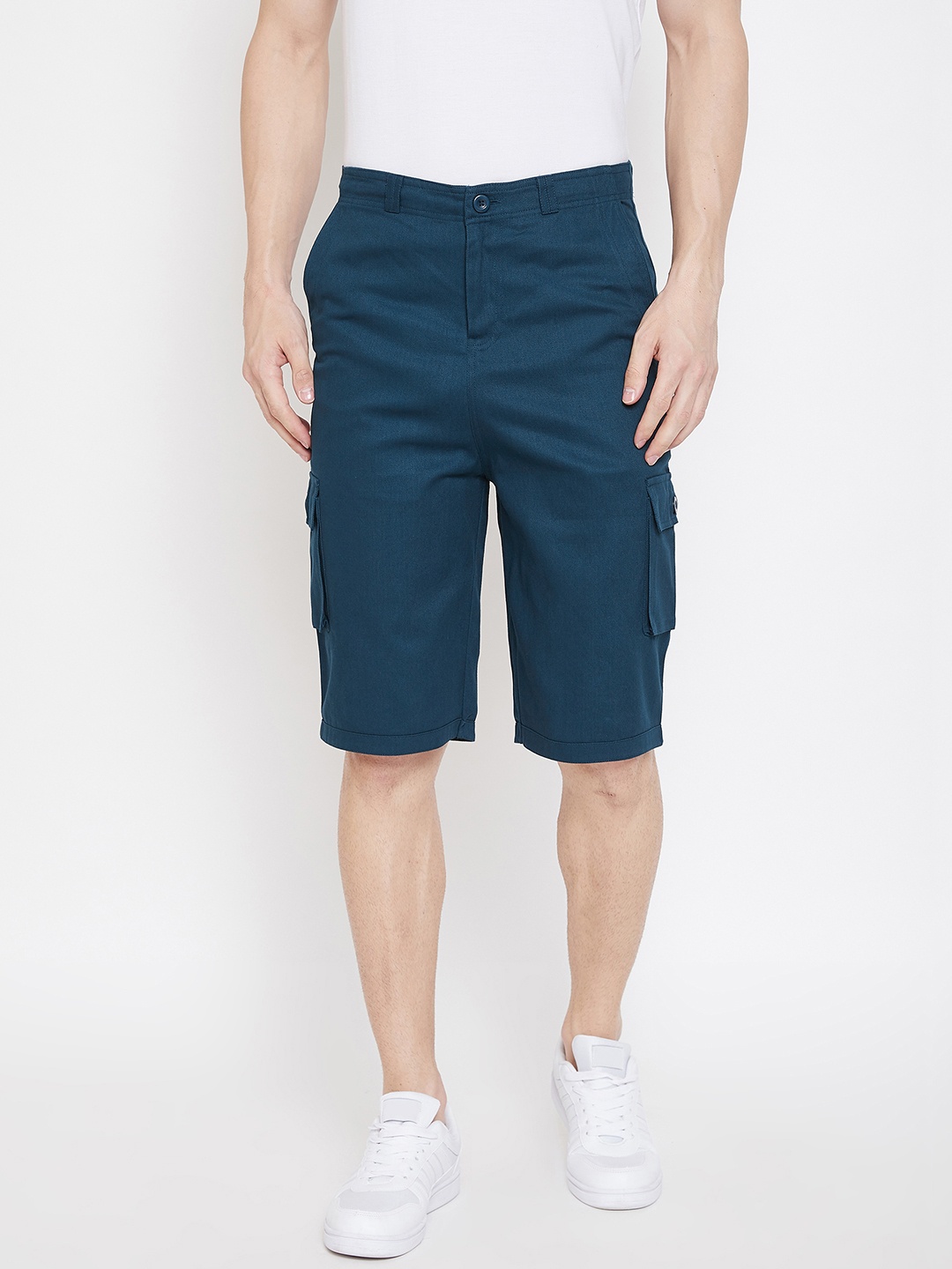 

Hypernation Men Mid-Rise Pure Cotton Cargo Shorts, Teal