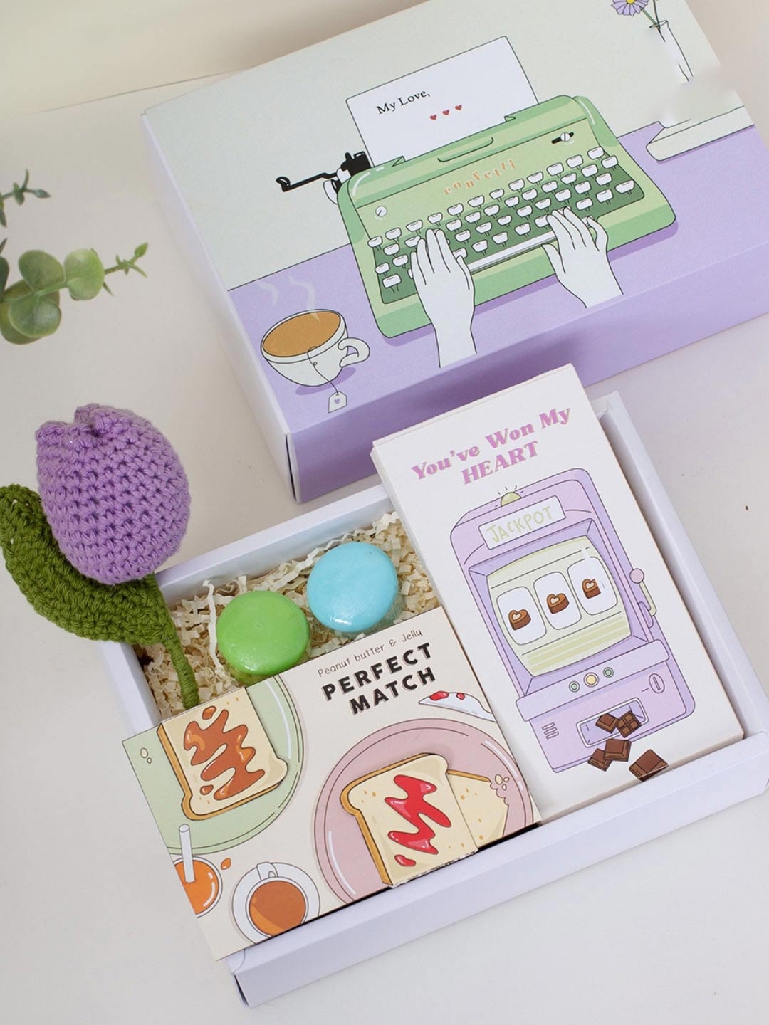 

Confetti Gifts 3 Pieces Valentine's Gift Set, Lavender