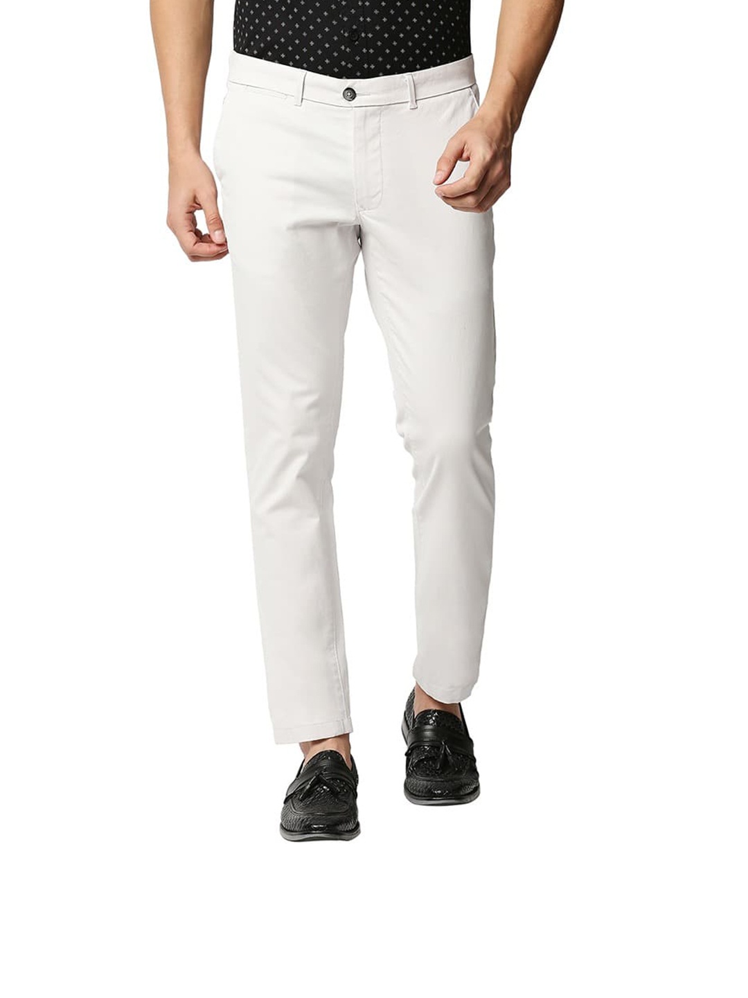 

Basics Men Mid-Rise Plain Cotton Tapered Fit Chinos Trousers, Grey