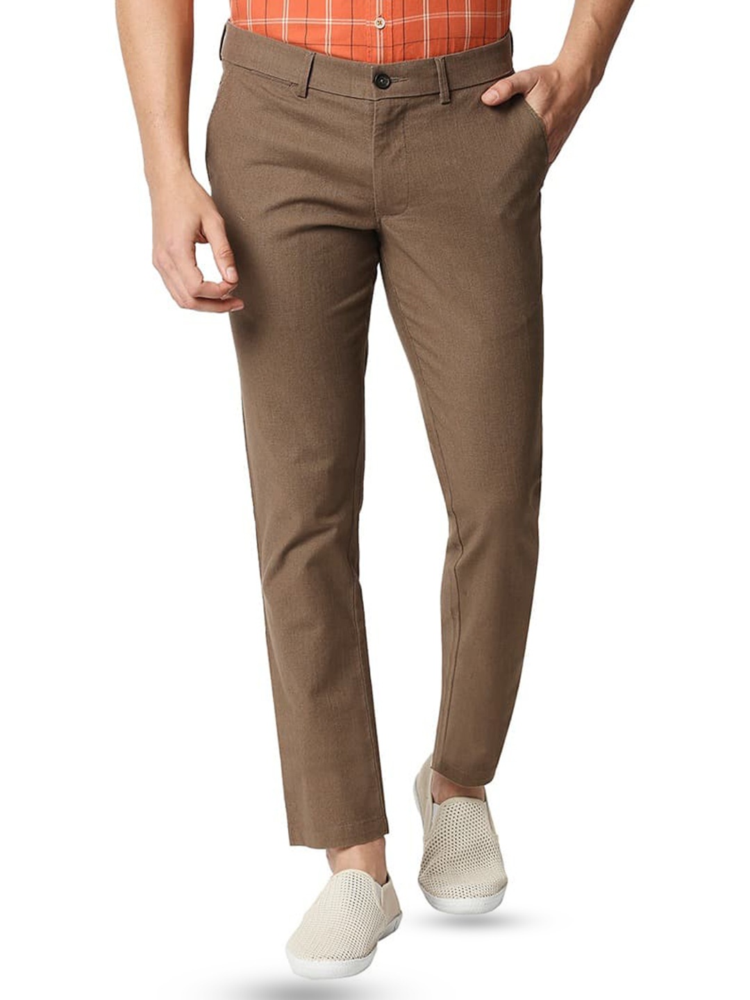 

Basics Men Tapered Fit Cotton Trousers, Brown