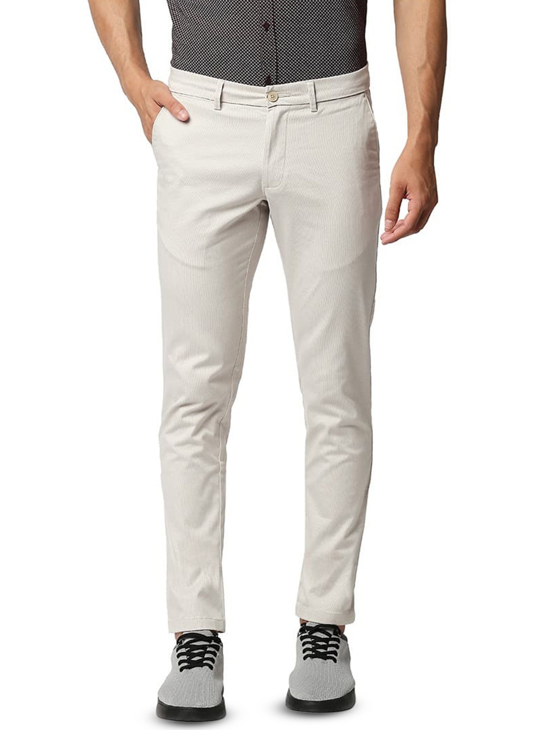

Basics Men Tapered Fit Cotton Chinos Trousers, Grey