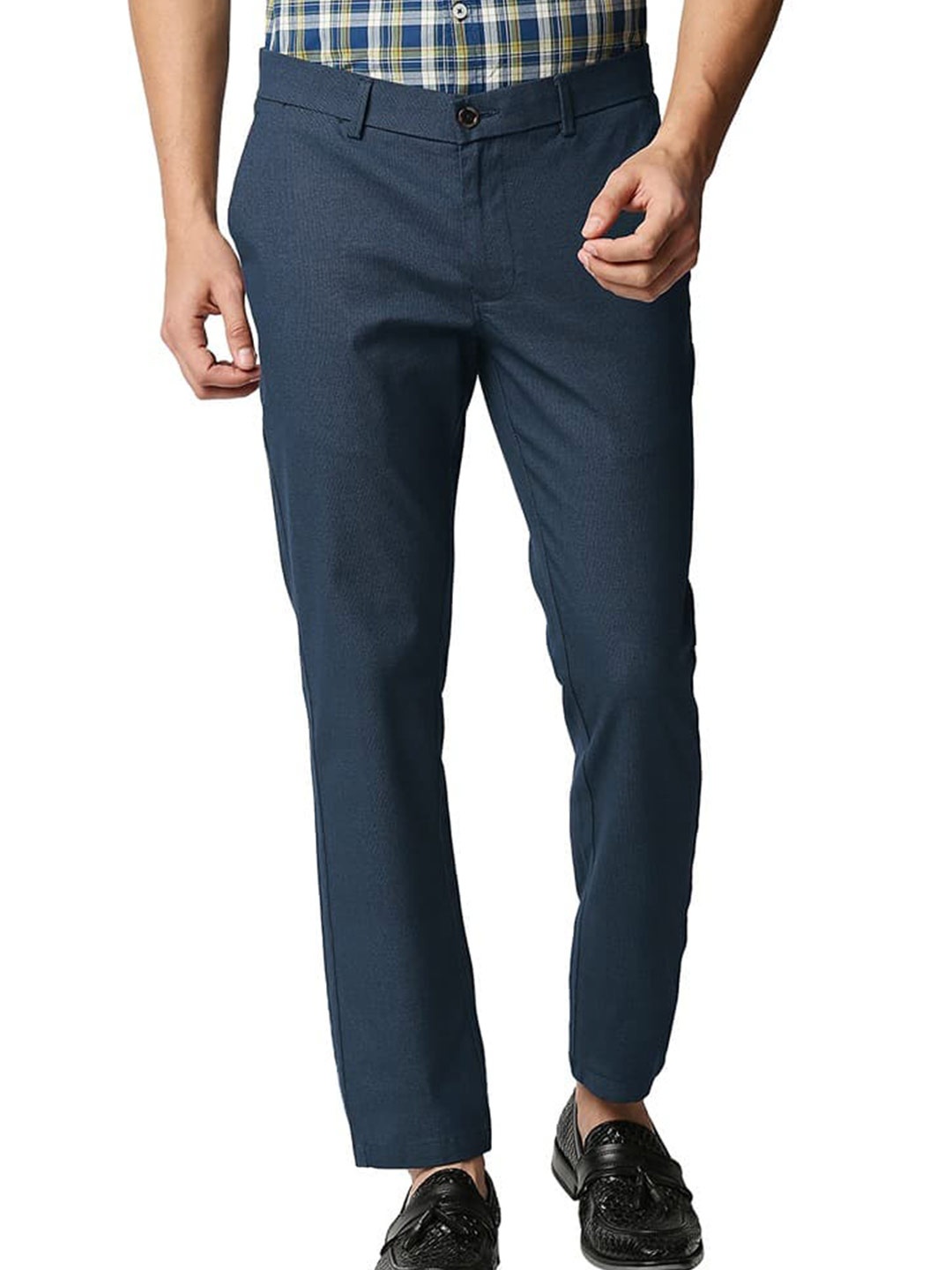 

Basics Men Tapered Fit Cotton Trousers, Navy blue