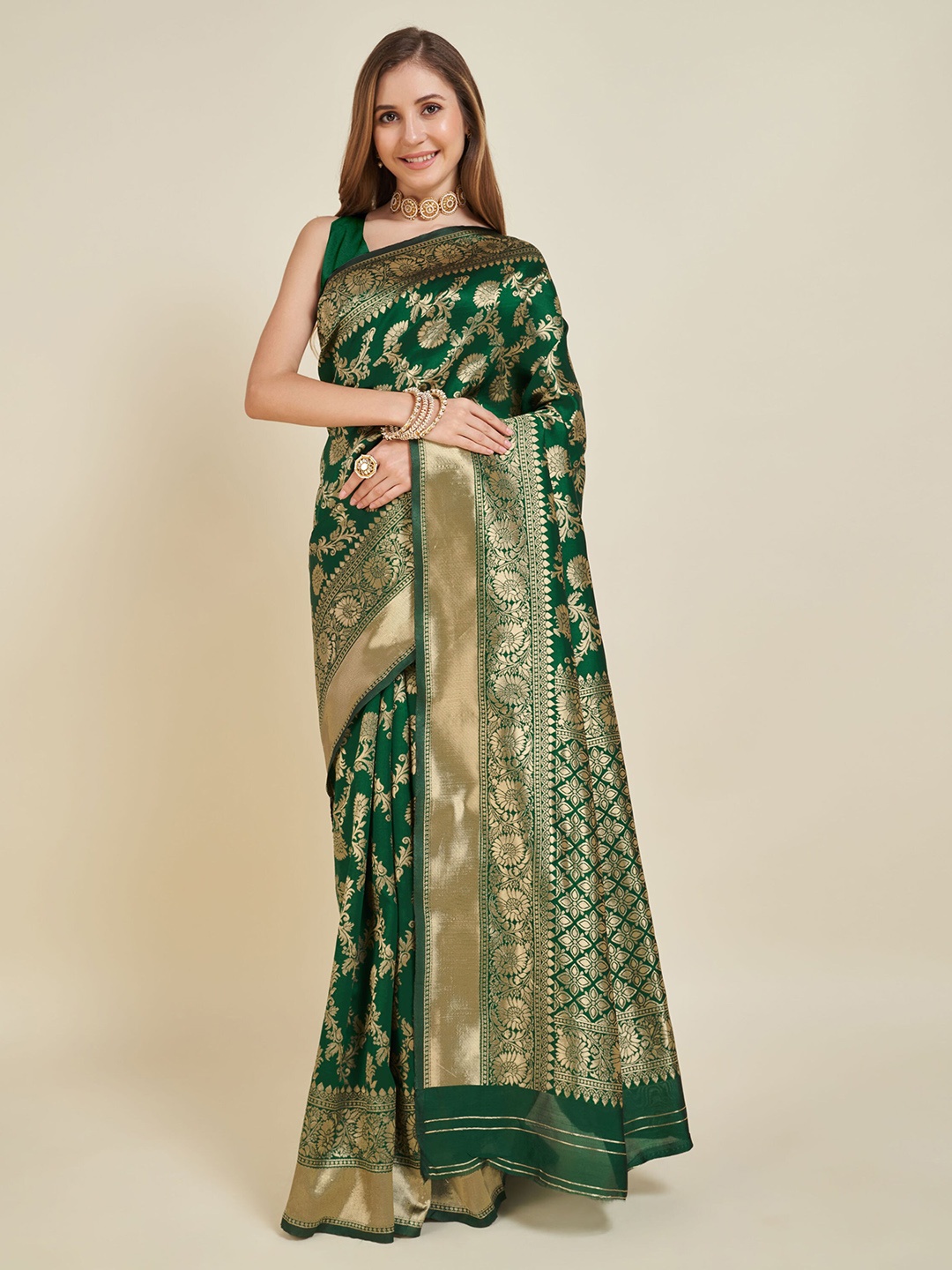 

V3 FASHION STUDIO Floral Woven Design Zari Banarasi Saree, Green