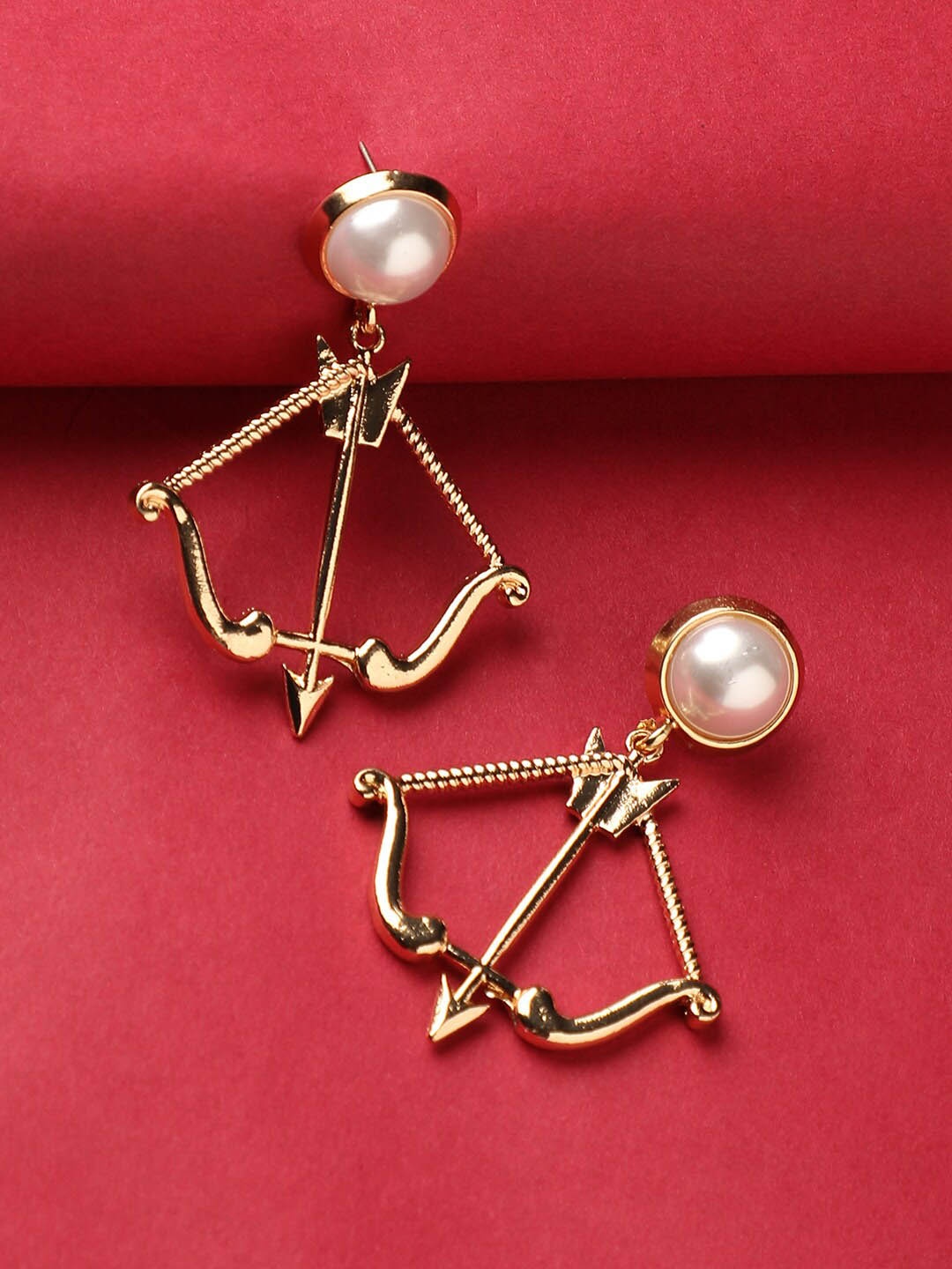 

DressBerry White Gold-Plated Contemporary Drop Earrings