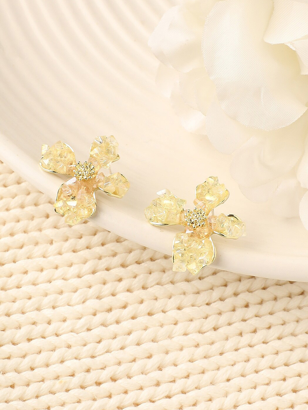 

DressBerry Gold-Plated Stone Studded Contemporary Studs Earrings