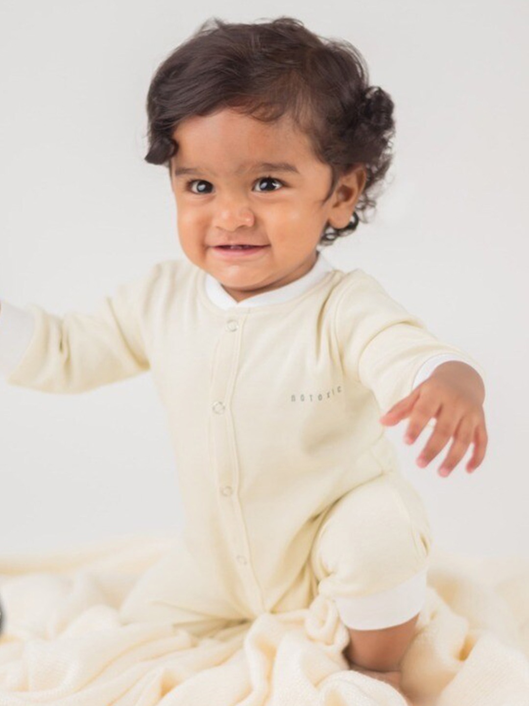 

BAESD Infants Anti-Microbial Organic Cotton Rompers, Grey