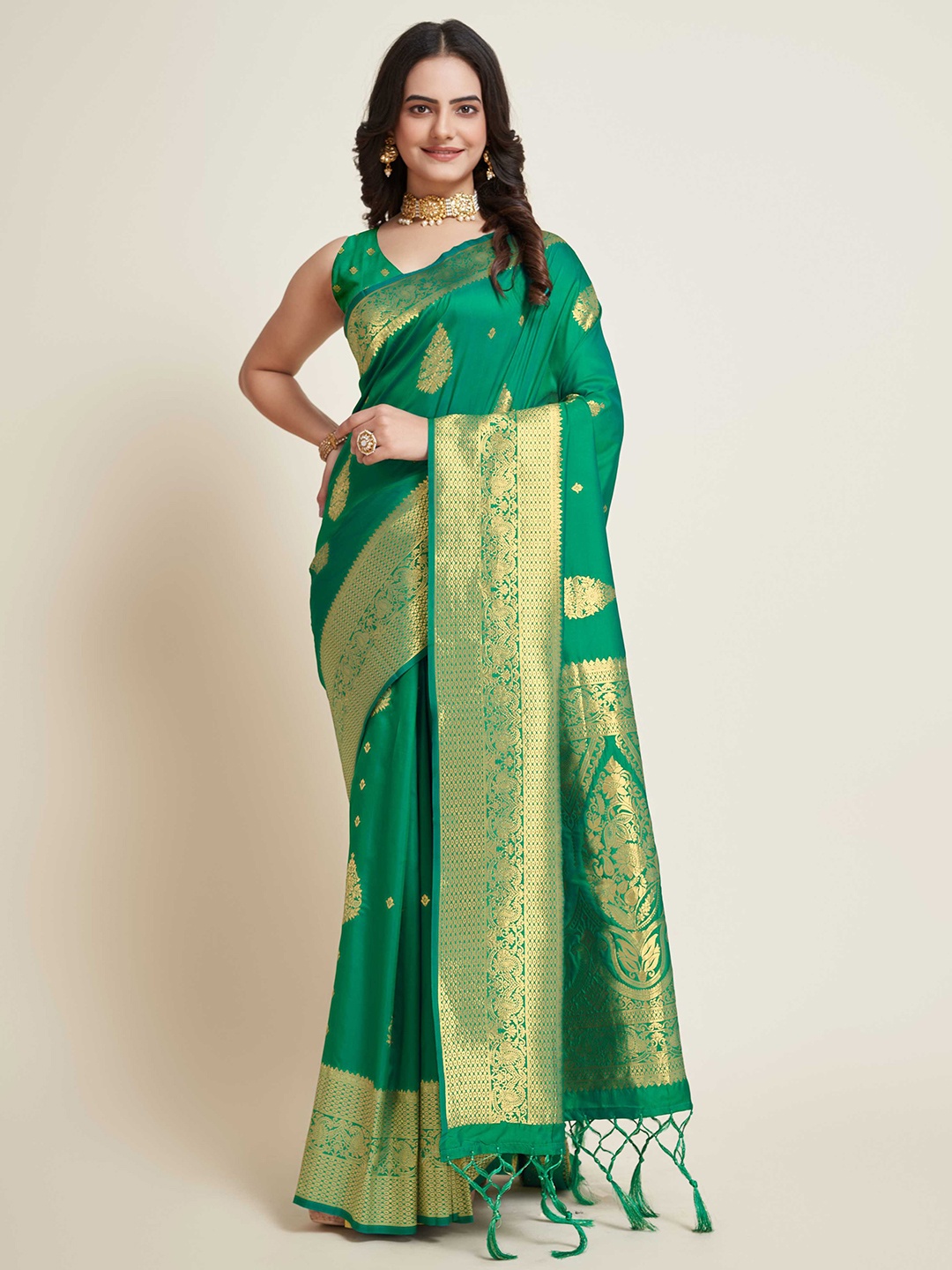 

Mitera Ethnic Motif Woven Design Zari Silk Banarasi Saree, Green