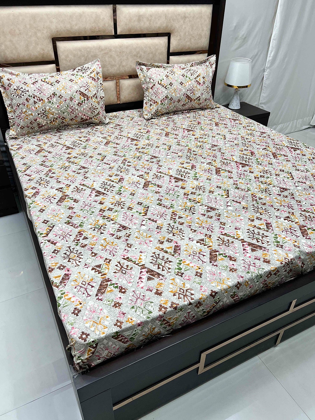 Pure Decor Cotton Queen Size Double Bed Bedsheet With 2 Pillow Covers 90 in X 100 in, Grey