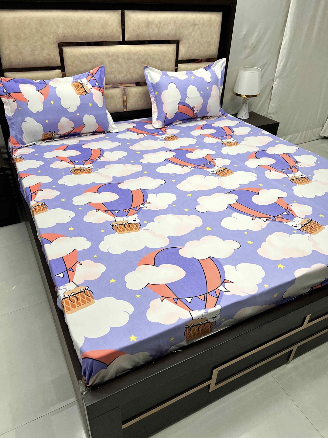 

Pure Decor Purple & White Graphic 250 TC Cotton Queen Bedsheet with 2 Pillow Covers