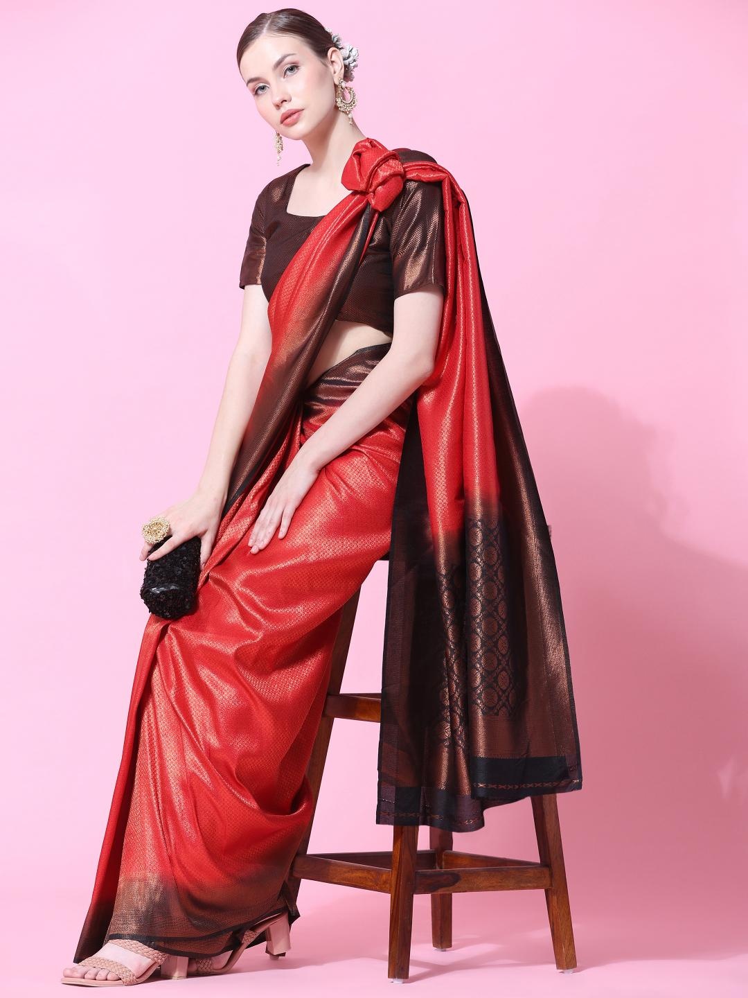 

Rujave Woven Design Zari Khandua Silk Saree, Red