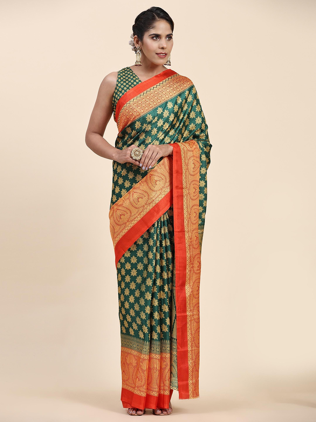 

Rujave Floral Brocade Saree, Green