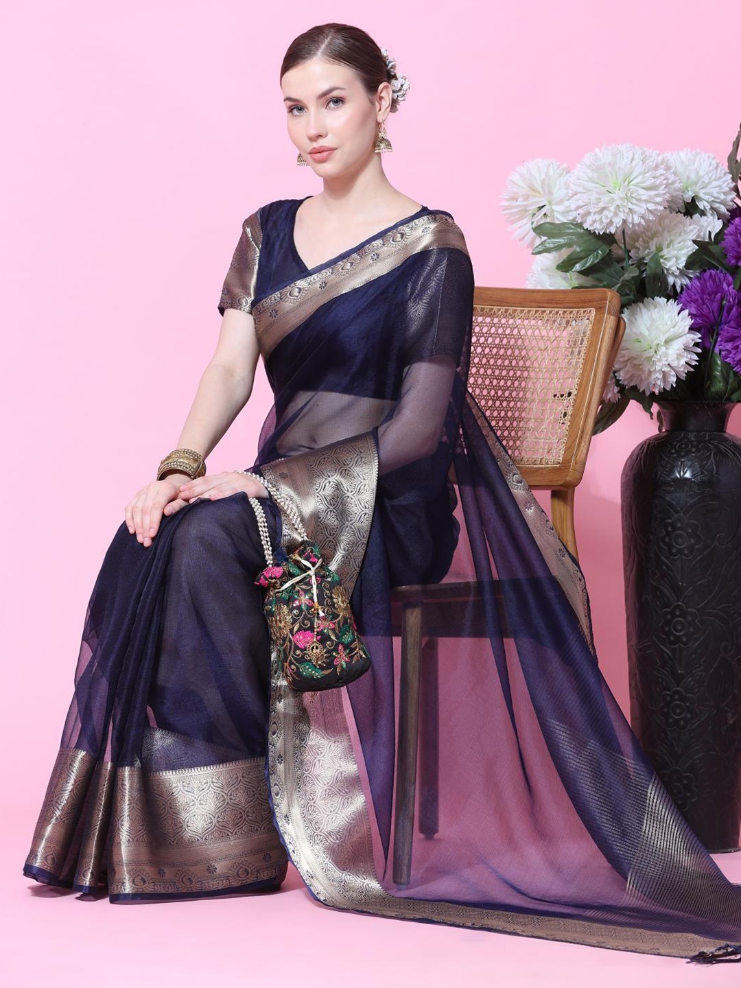 

Rujave Zari Organza Saree, Navy blue