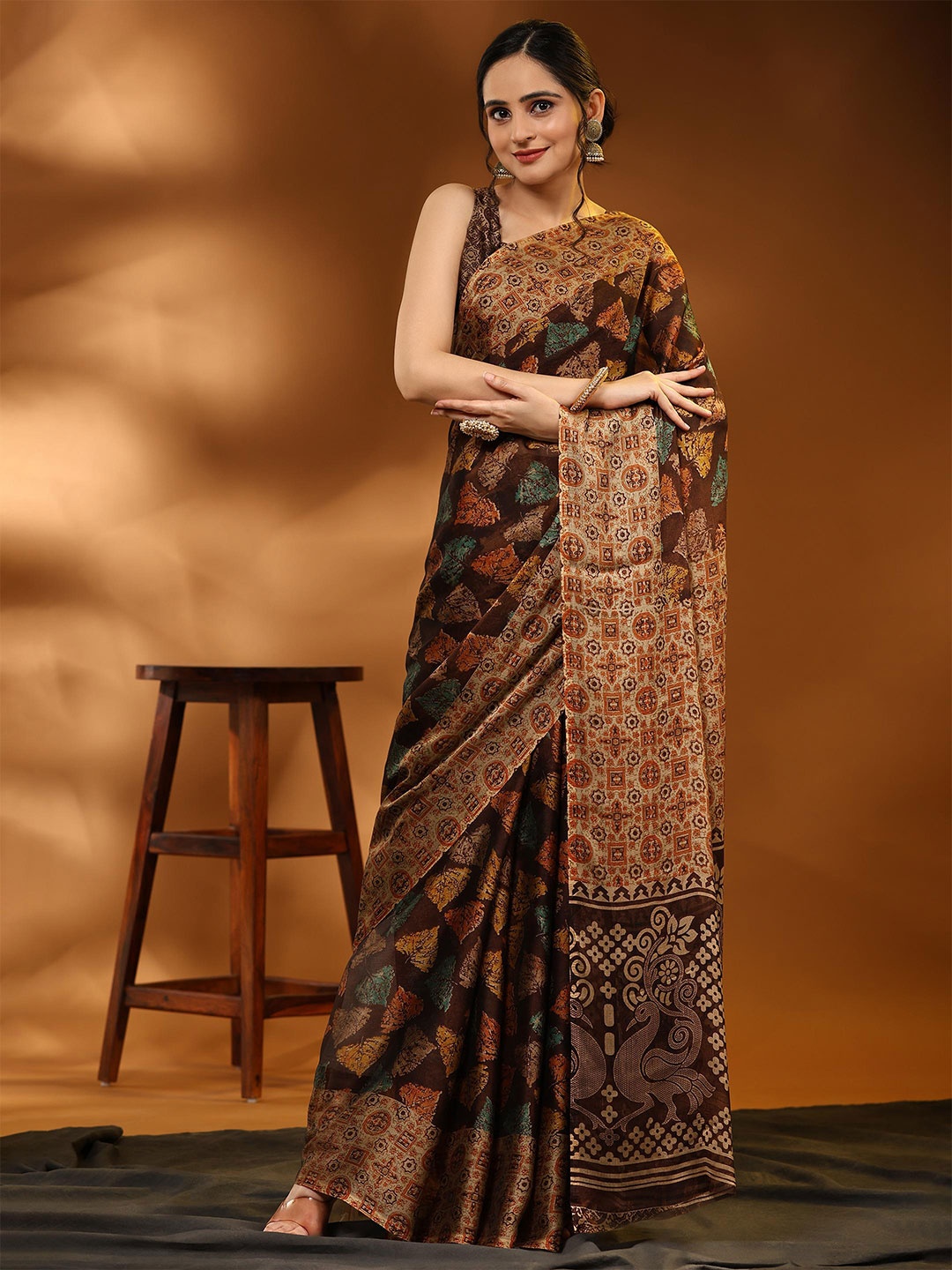 

Rujave Ethnic Motifs Printed Pure Chiffon Saree, Brown