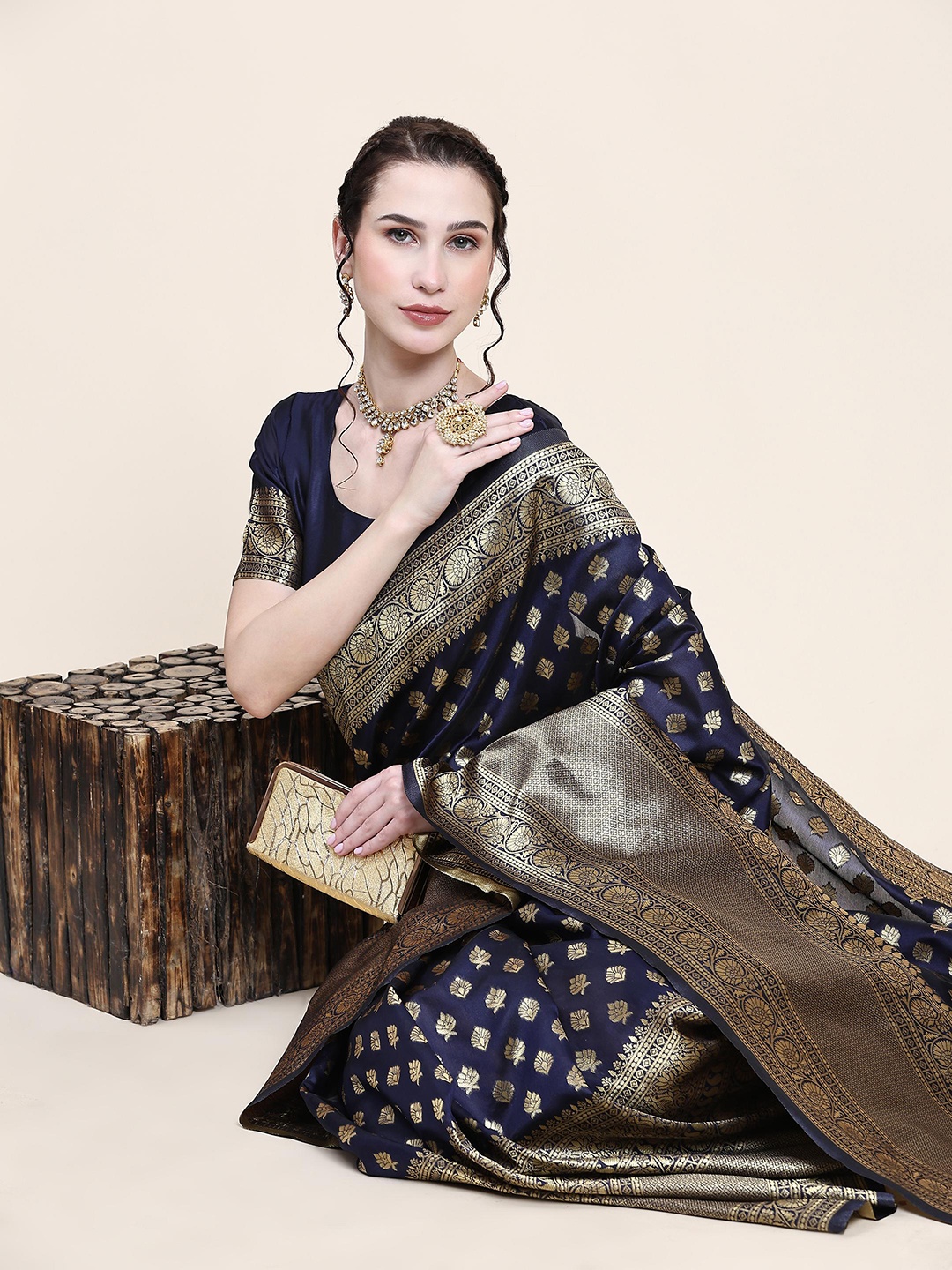 

Rujave Ethnic Motifs Woven Design Zari Banarasi Saree, Navy blue