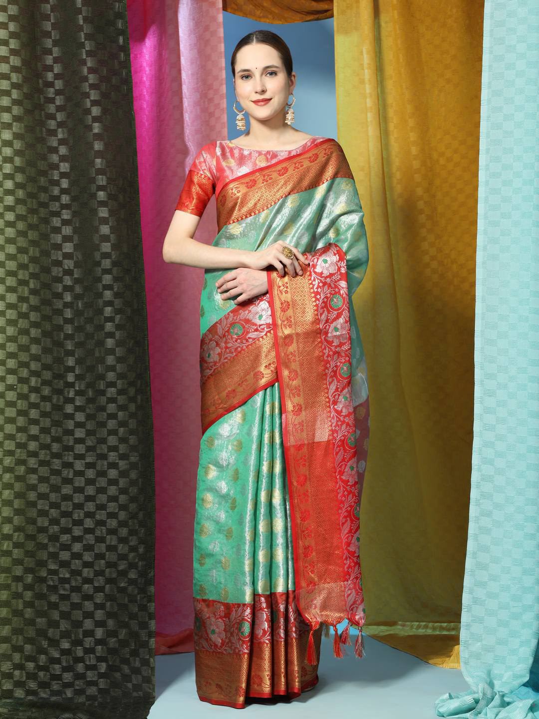 

ZILVIRA Ethnic Motifs Woven Design Zari Art Silk Designer Saree, Green