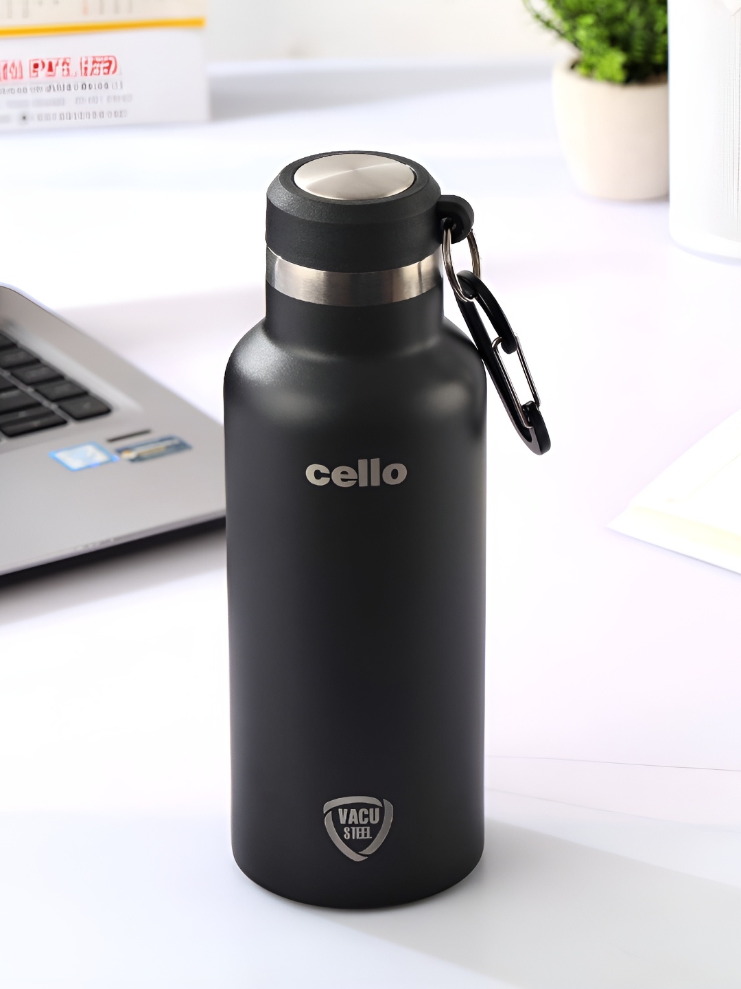 

Cello Black Stainless Steel Double Wall Vacuum Water Bottle 550ml