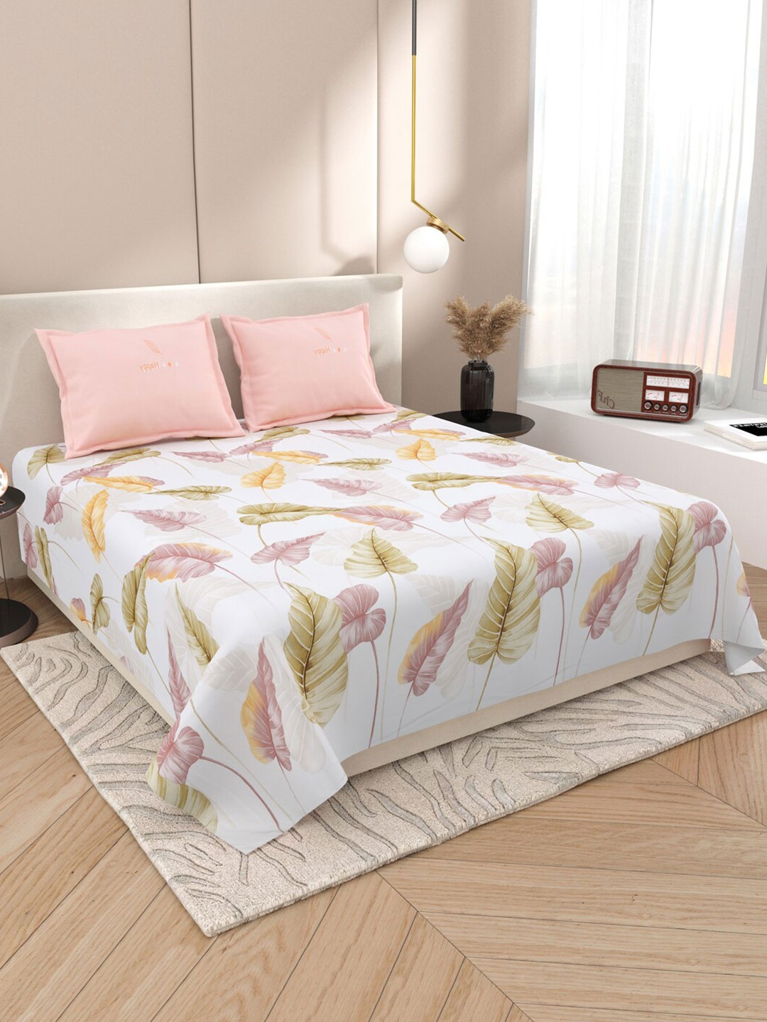 

DREAM WEAVERZ White Floral Glazed Cotton 220 TC Super King Bedsheet With 2 Pillow Covers