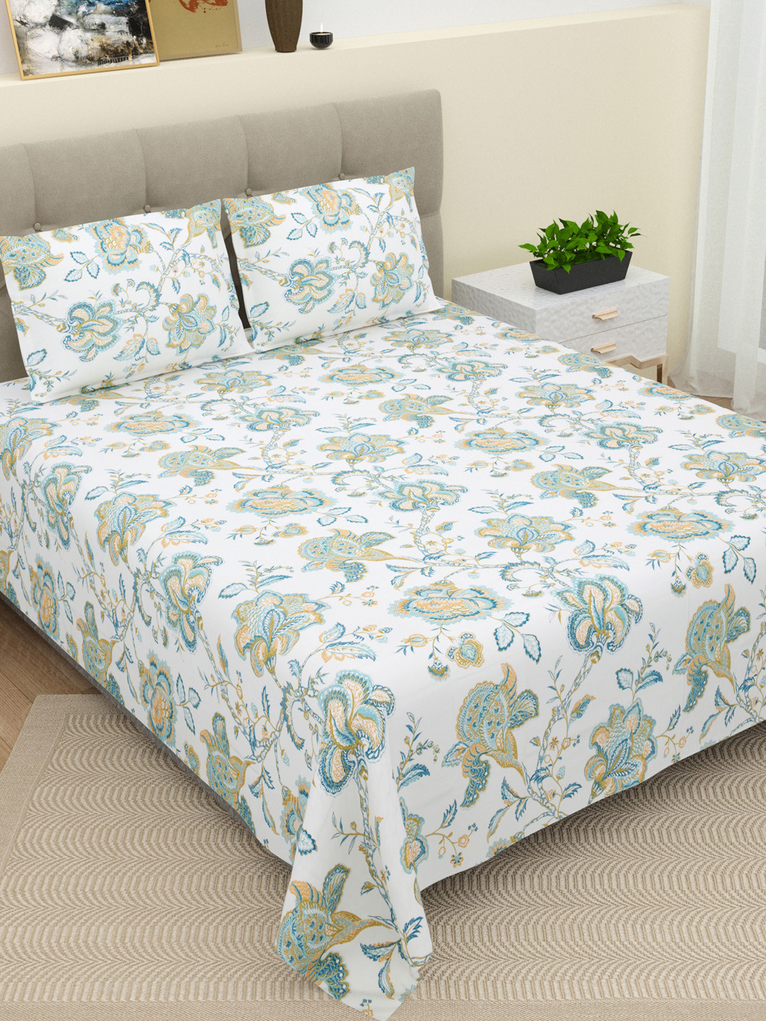

DREAM WEAVERZ Green & White Floral Cotton 220 TC King Bedsheet With 2 Pillow Covers